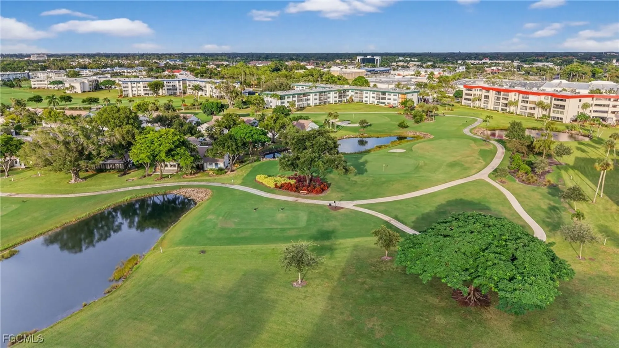 Property Slideshow image 14 of 18 | 7410 lake breeze dr 307, Fort Myers, FL, 33907