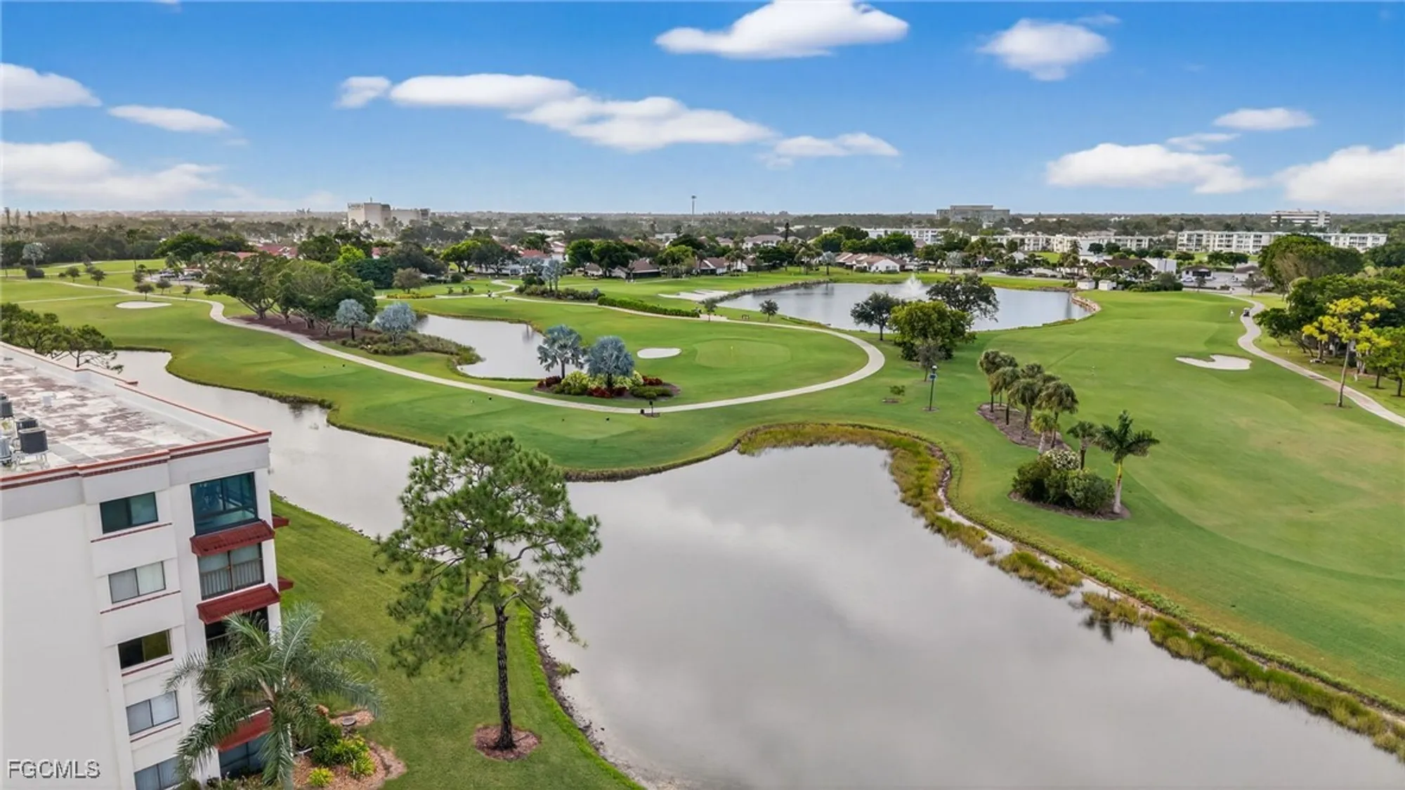 Property Slideshow image 8 of 18 | 7410 lake breeze dr 307, Fort Myers, FL, 33907