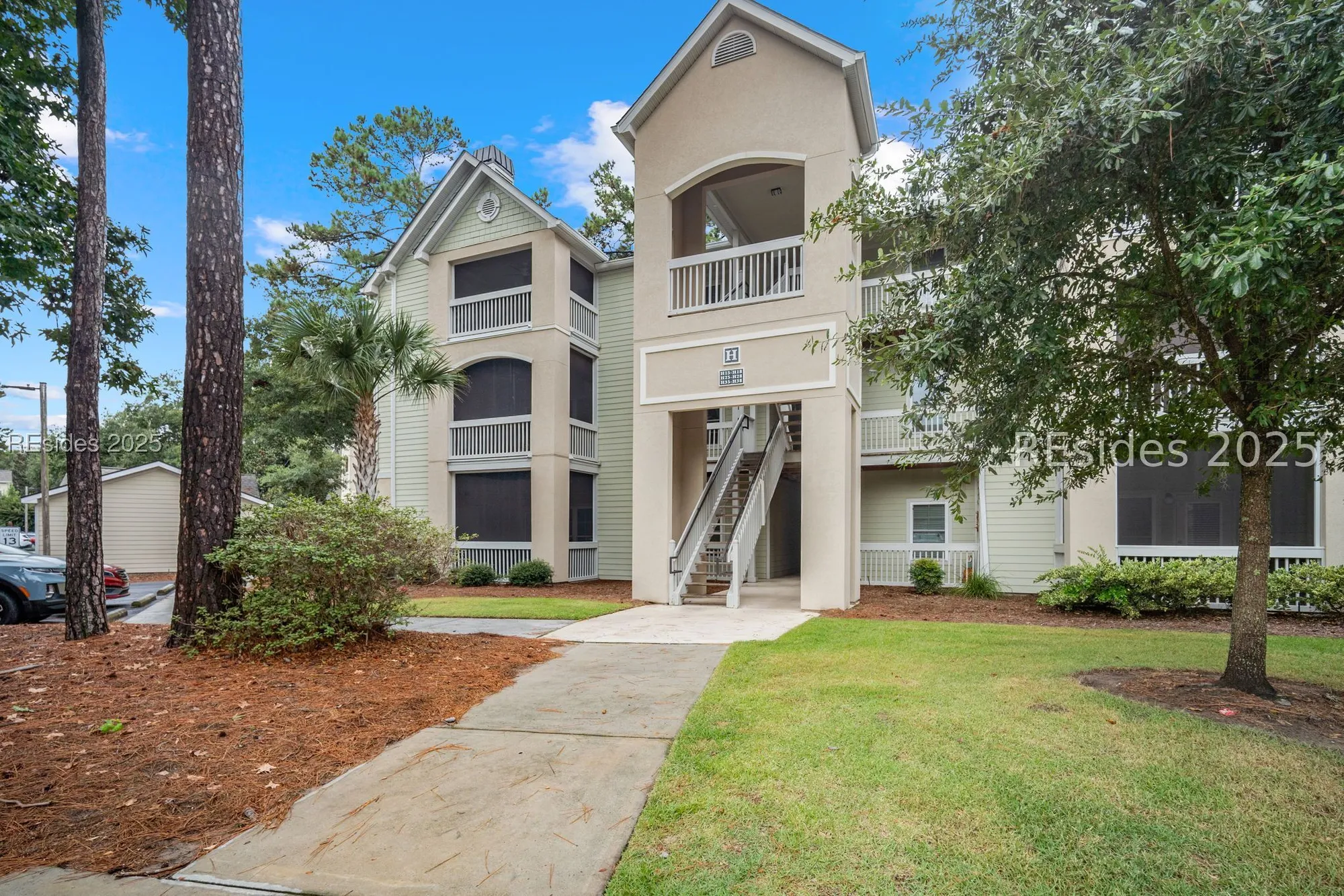 Property Slideshow image 2 of 48 | 380 marshland rd h36, Hilton Head Island, SC, 29926