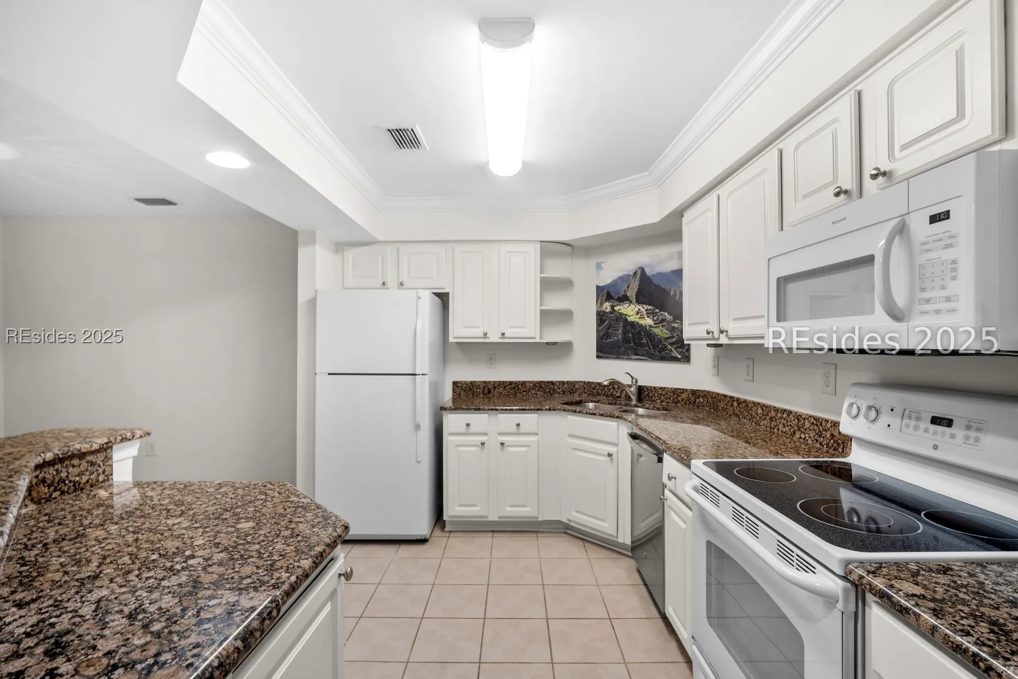 Property Slideshow image 5 of 48 | 380 marshland rd h36, Hilton Head Island, SC, 29926