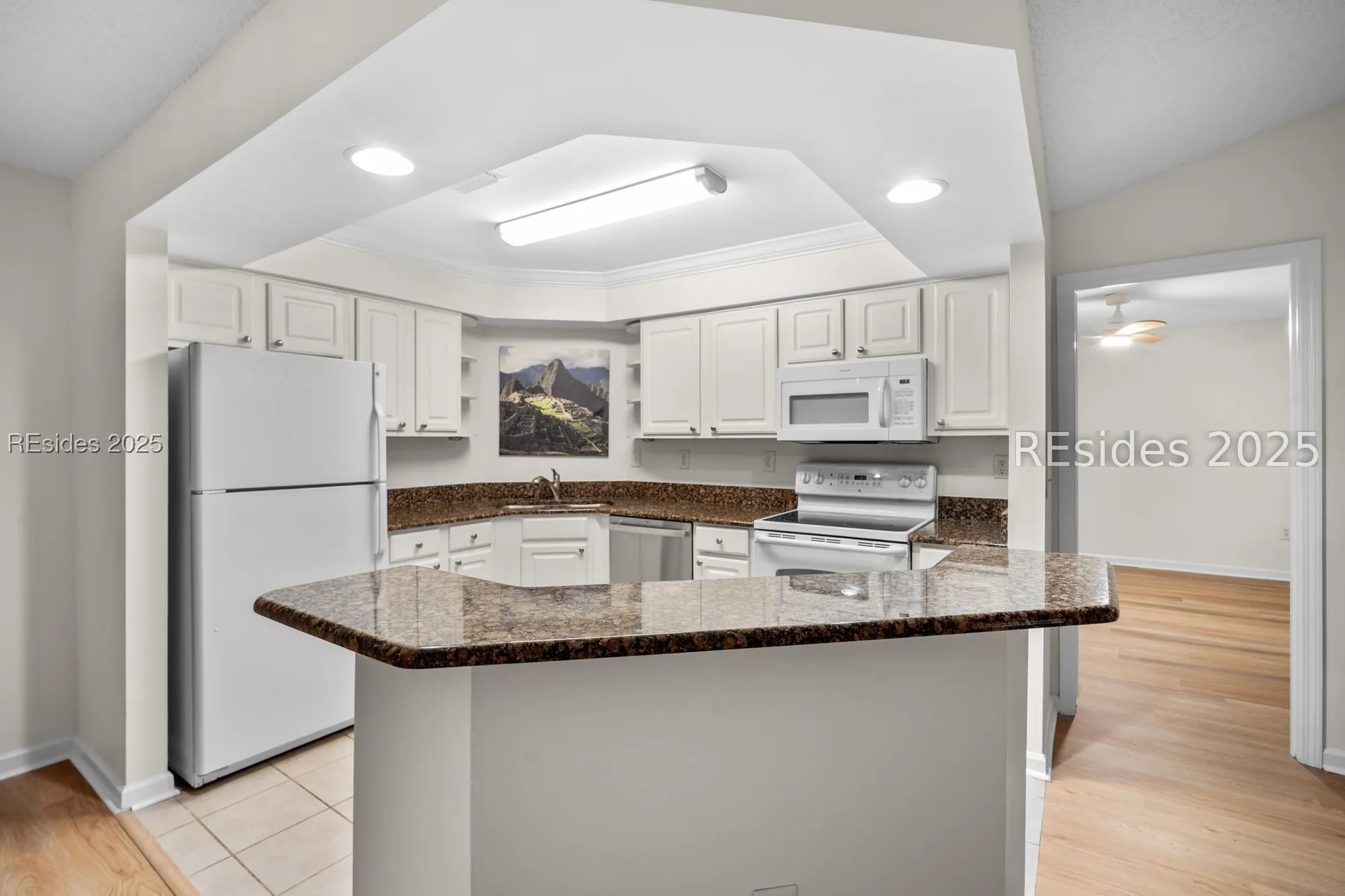 Property Slideshow image 6 of 48 | 380 marshland rd h36, Hilton Head Island, SC, 29926