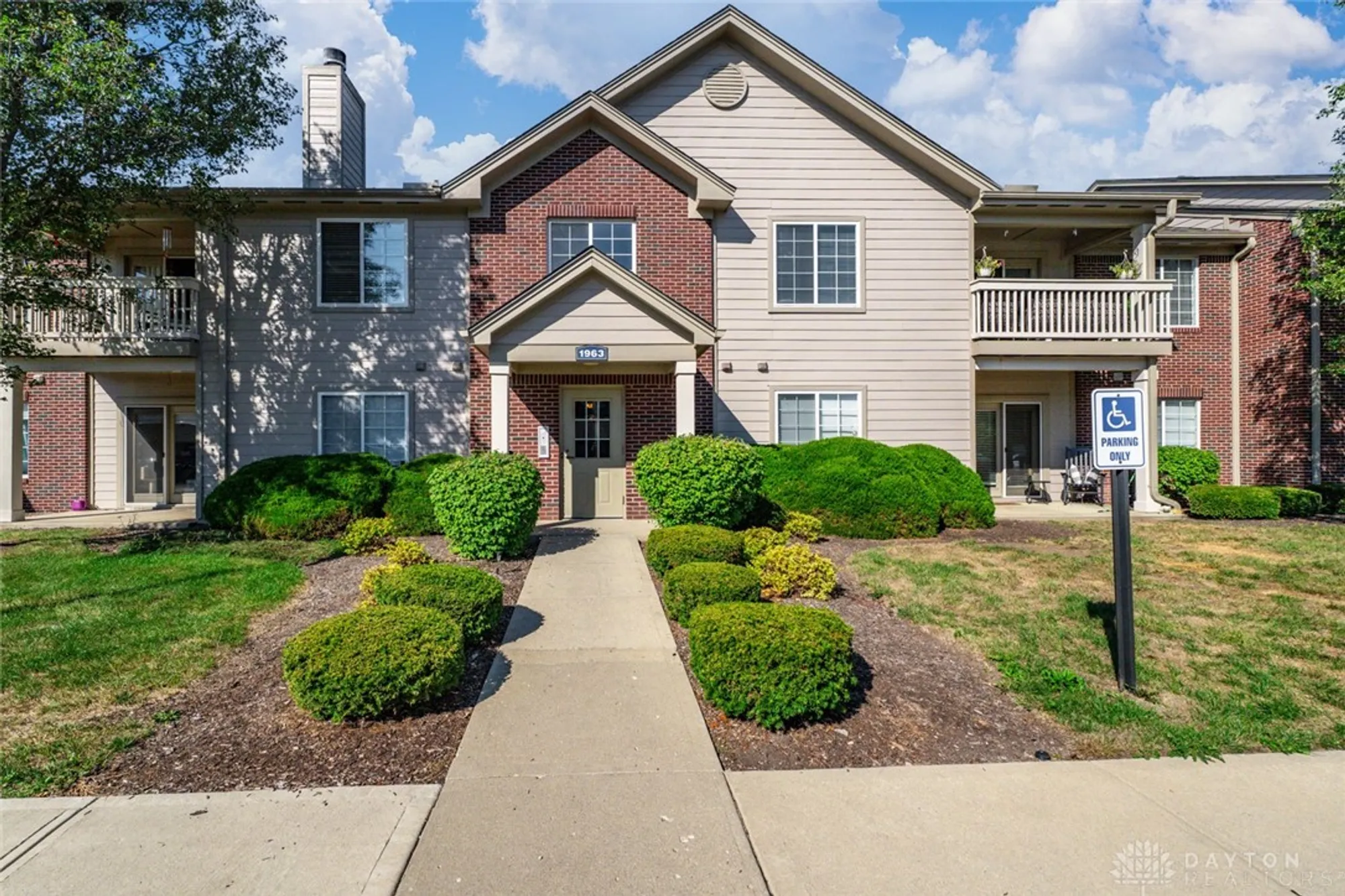 Property Slideshow image 19 of 36 | 1963 waterstone blvd 104, Miamisburg, OH, 45342