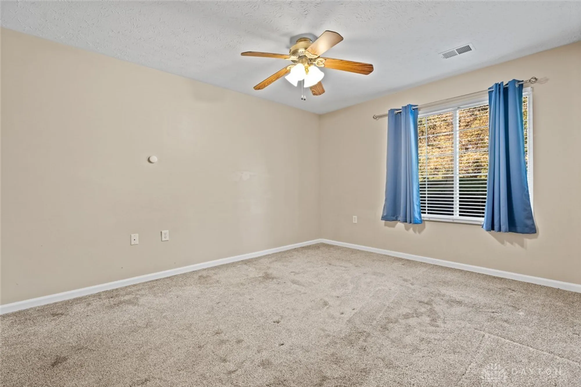 Property Slideshow image 10 of 36 | 1963 waterstone blvd 104, Miamisburg, OH, 45342