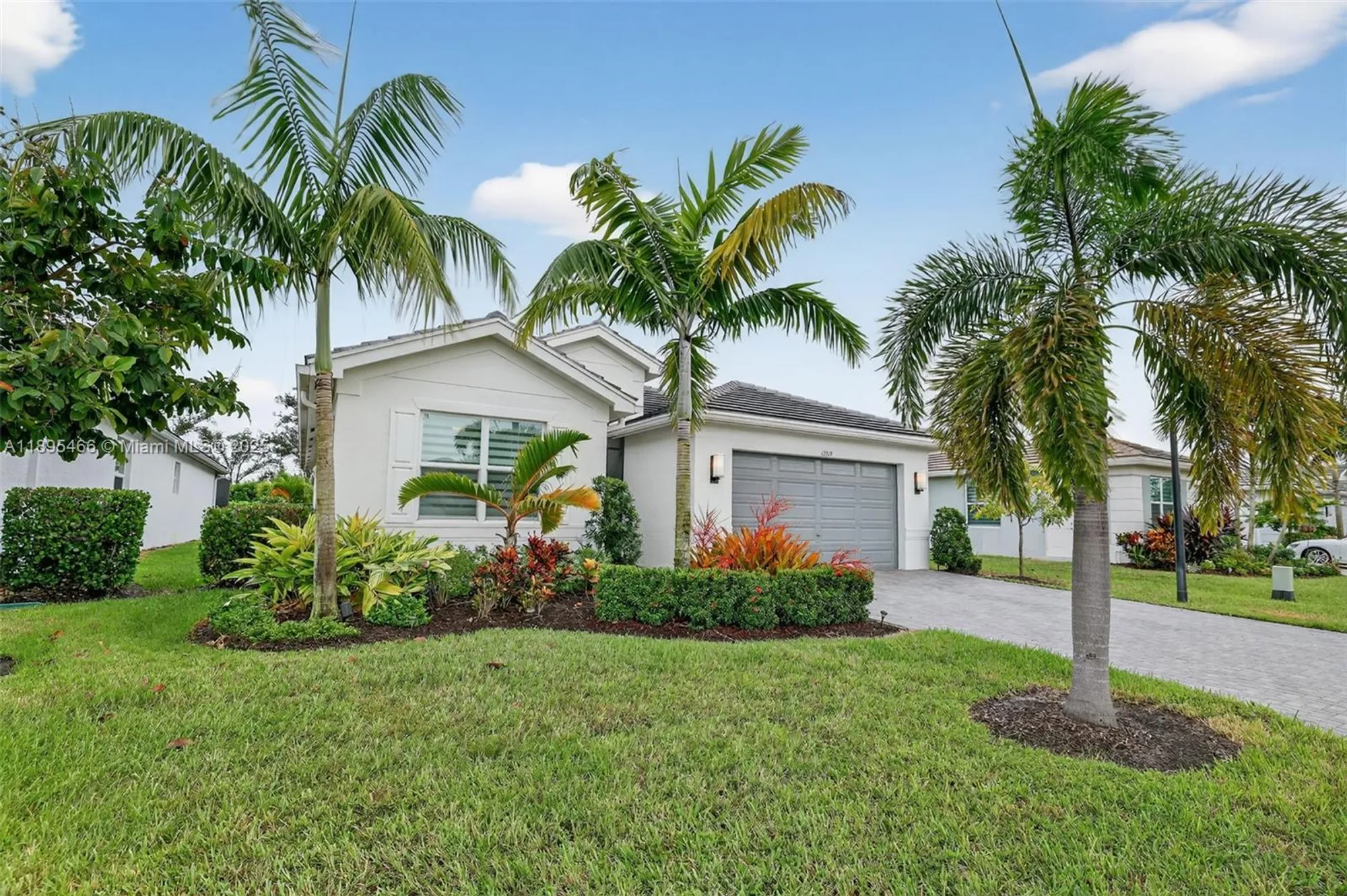 Property Slideshow image 3 of 47 | 12019 sw seahorse springs ter, Port St Lucie, FL, 34987