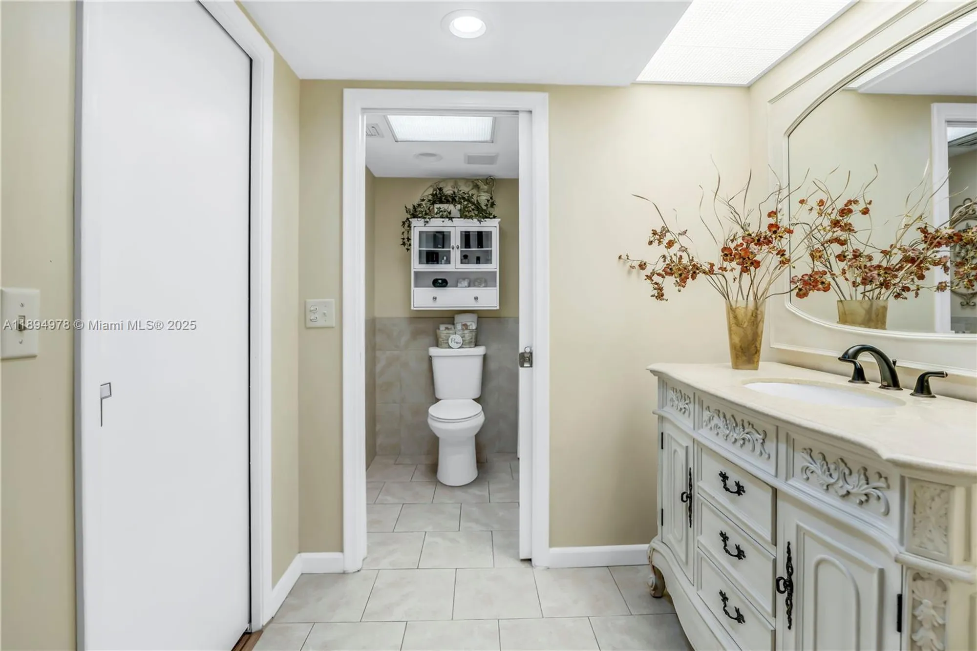 Property Slideshow image 12 of 36 | 12600 sw 5th ct apt 215l, Pembroke Pines, FL, 33027