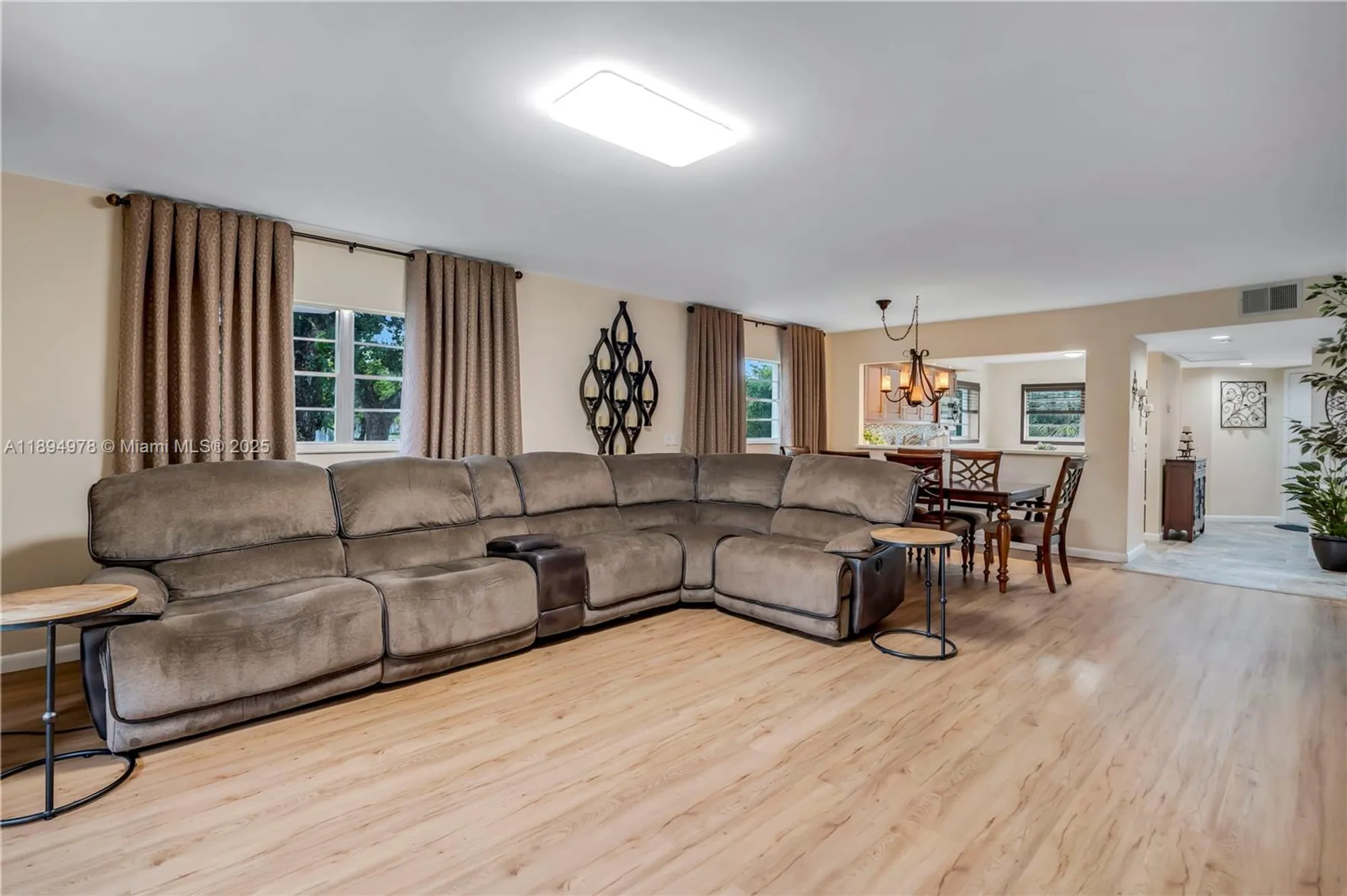 Property Slideshow image 8 of 36 | 12600 sw 5th ct apt 215l, Pembroke Pines, FL, 33027