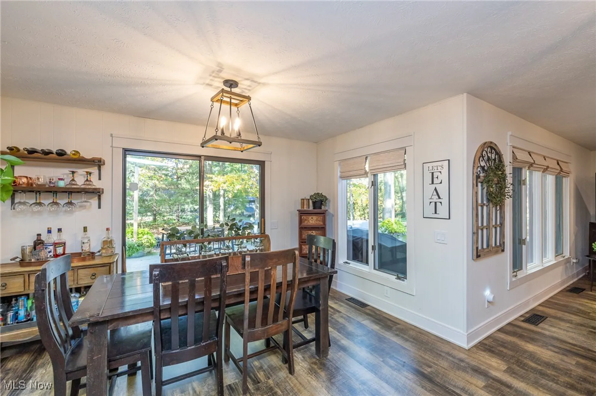 Property Slideshow image 12 of 34 | 10824 watercress rd, Strongsville, OH, 44149