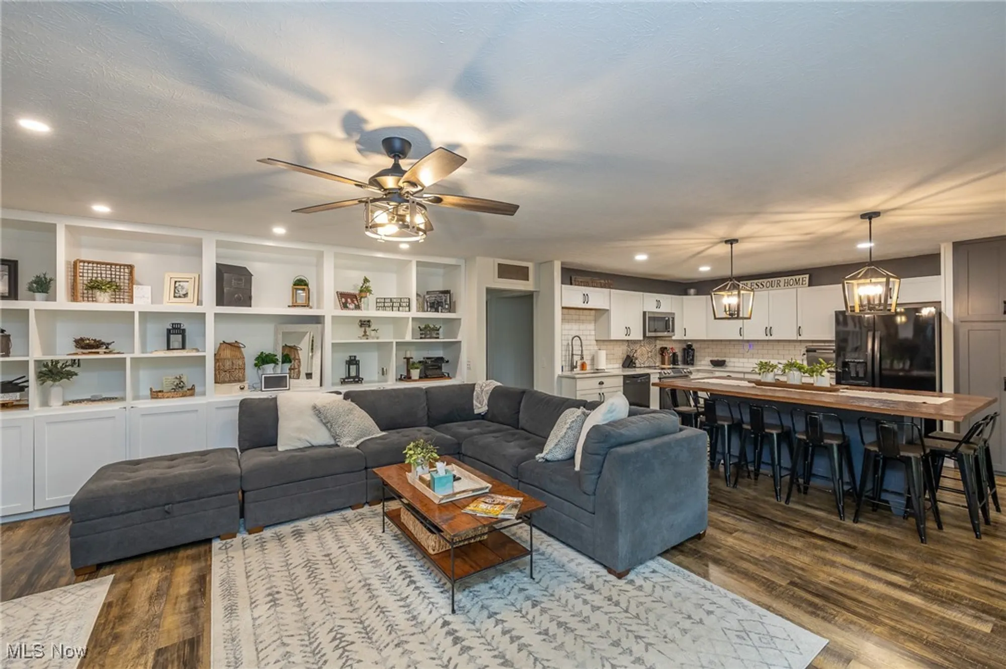 Property Slideshow image 7 of 34 | 10824 watercress rd, Strongsville, OH, 44149