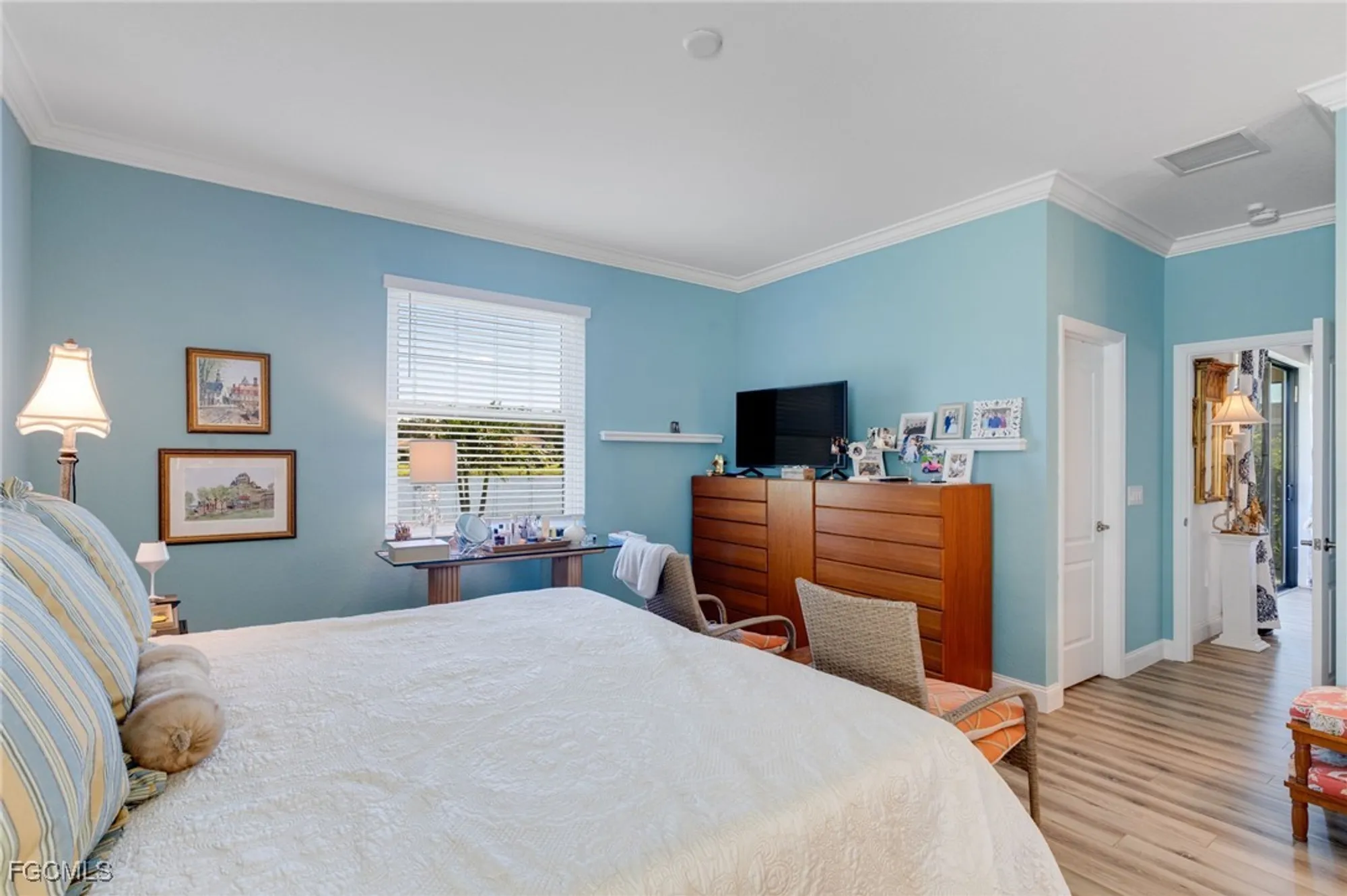 Property Slideshow image 10 of 30 | 11395 shady blossom dr, Fort Myers, FL, 33913