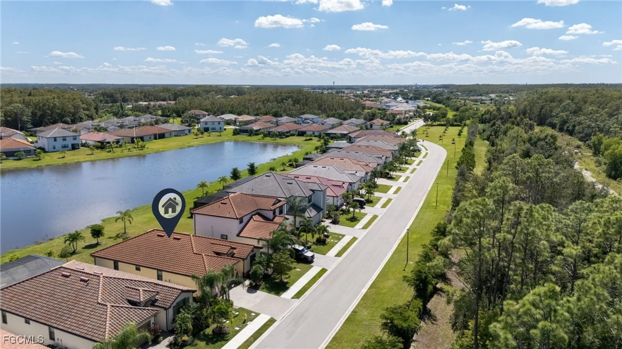 Property Slideshow image 25 of 30 | 11395 shady blossom dr, Fort Myers, FL, 33913