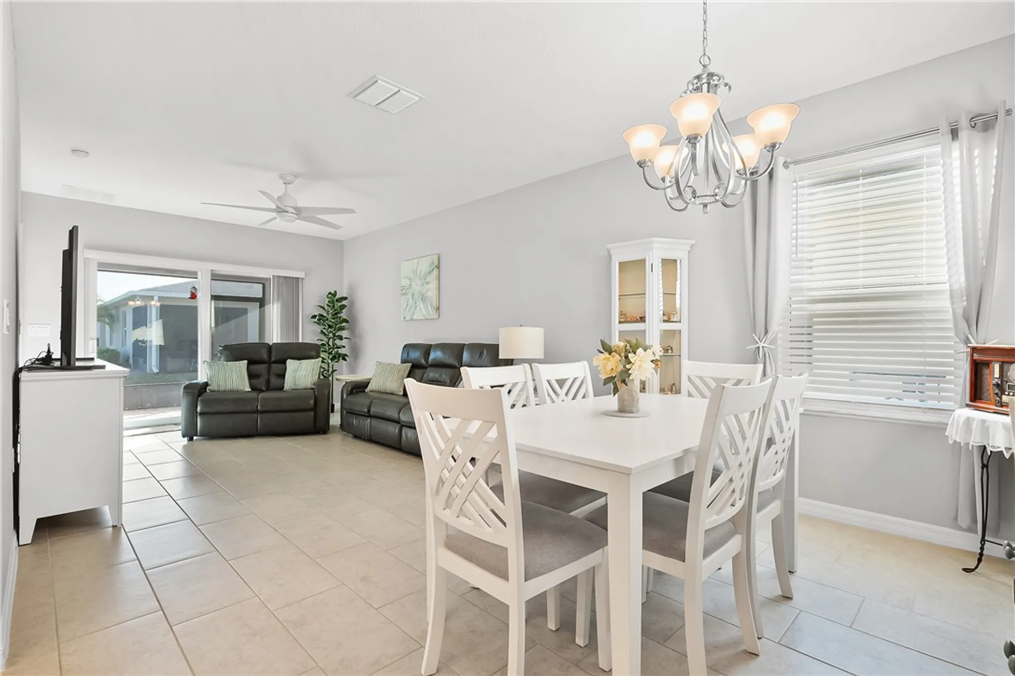 Property Slideshow image 14 of 35 | 6187 red maple mnr, Vero Beach, FL, 32966