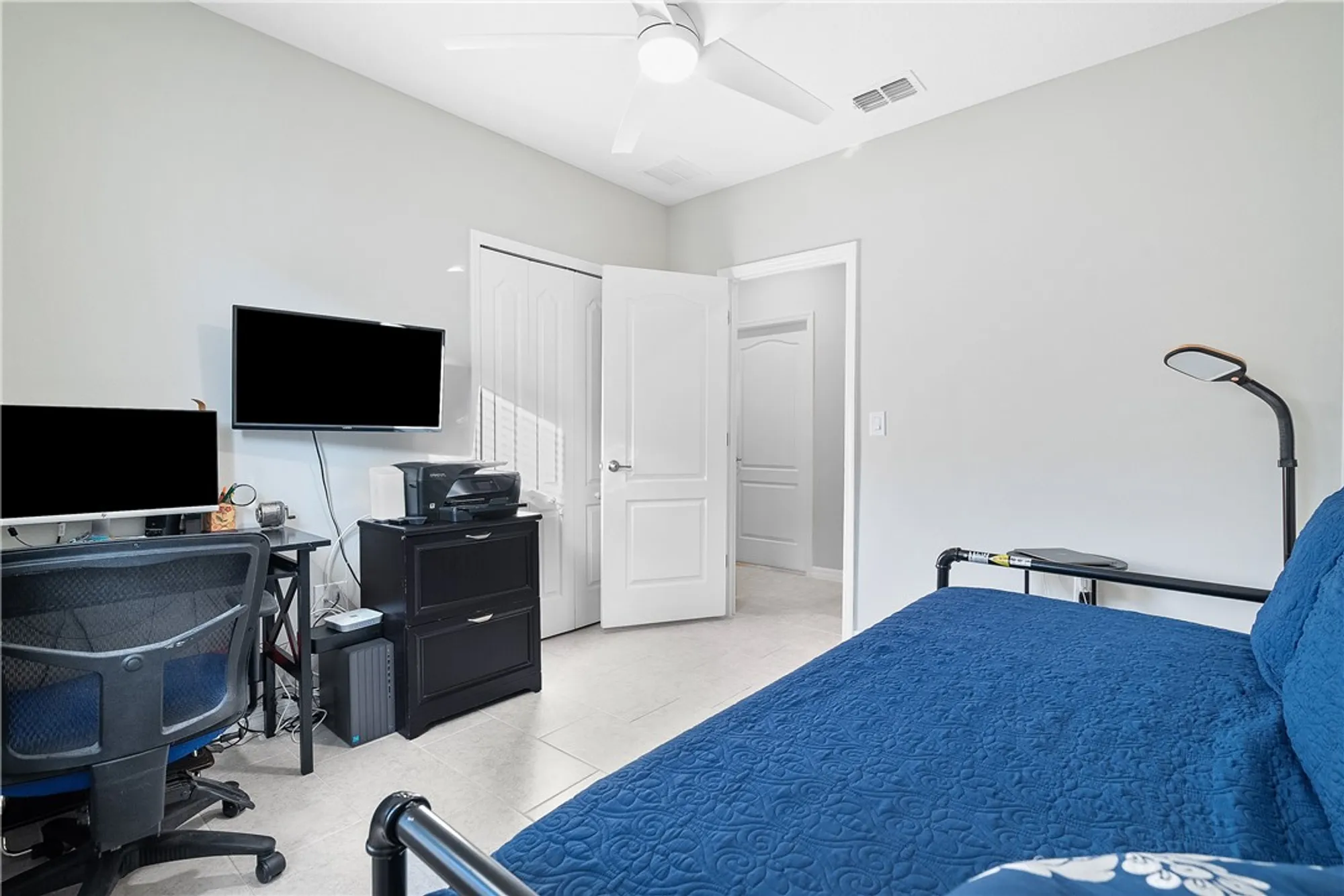 Property Slideshow image 26 of 35 | 6187 red maple mnr, Vero Beach, FL, 32966