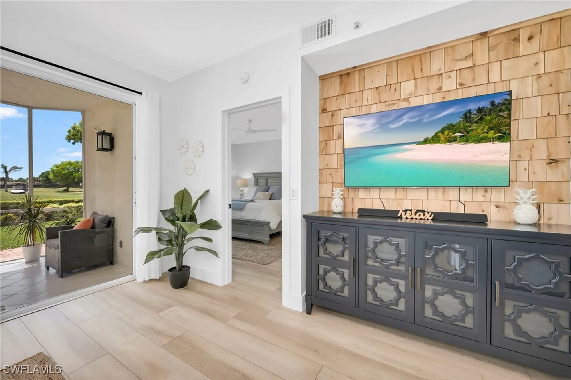 Property Slideshow image 11 of 50 | 9087 michael cir unit 9, Naples, FL, 34113
