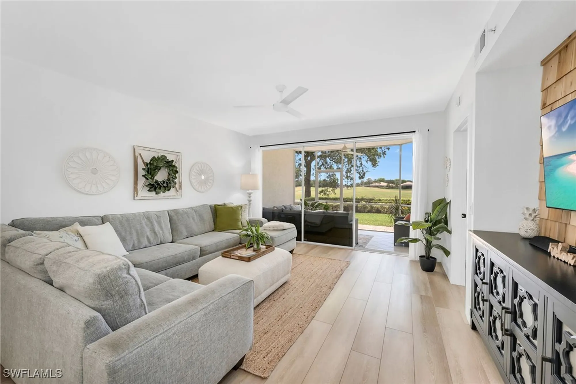 Property Slideshow image 12 of 50 | 9087 michael cir unit 9, Naples, FL, 34113