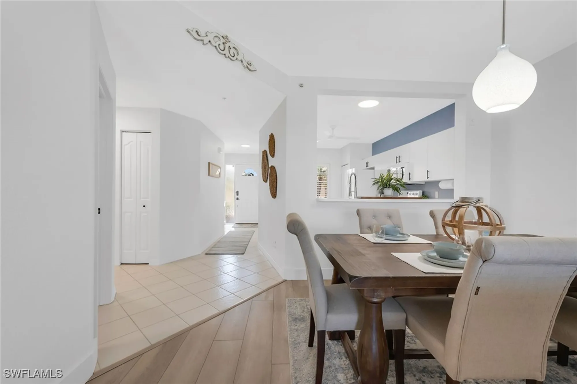 Property Slideshow image 8 of 50 | 9087 michael cir unit 9, Naples, FL, 34113