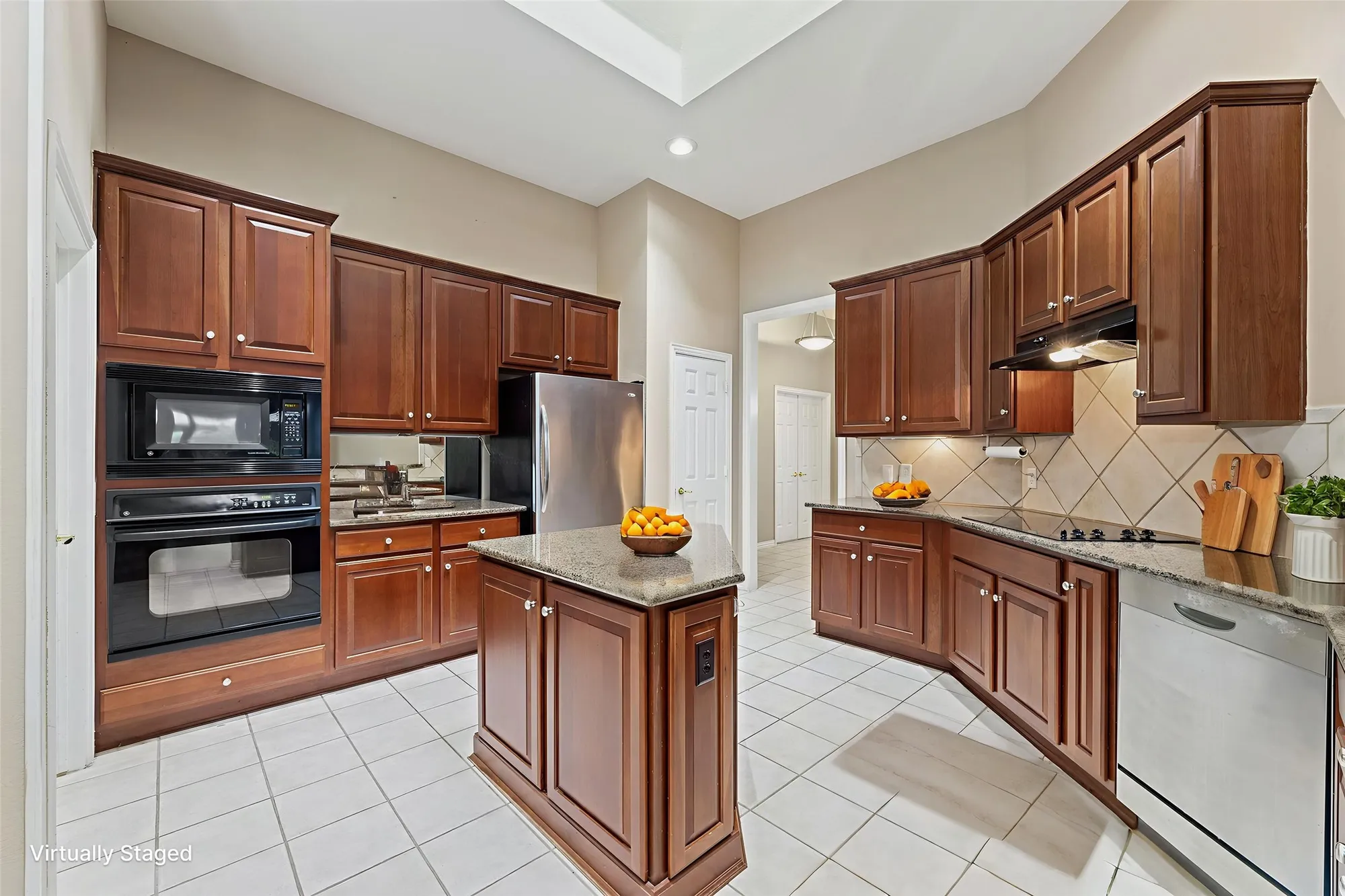 Property Slideshow image 13 of 38 | 1458 cattle baron ct, Fairview, TX, 75069