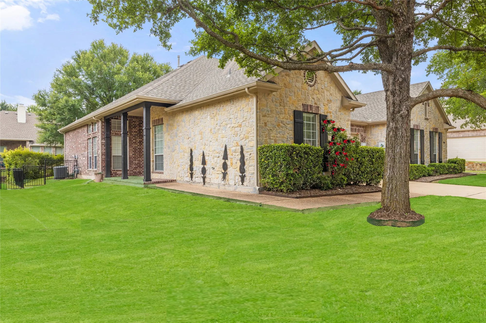 Property Slideshow image 5 of 38 | 1458 cattle baron ct, Fairview, TX, 75069