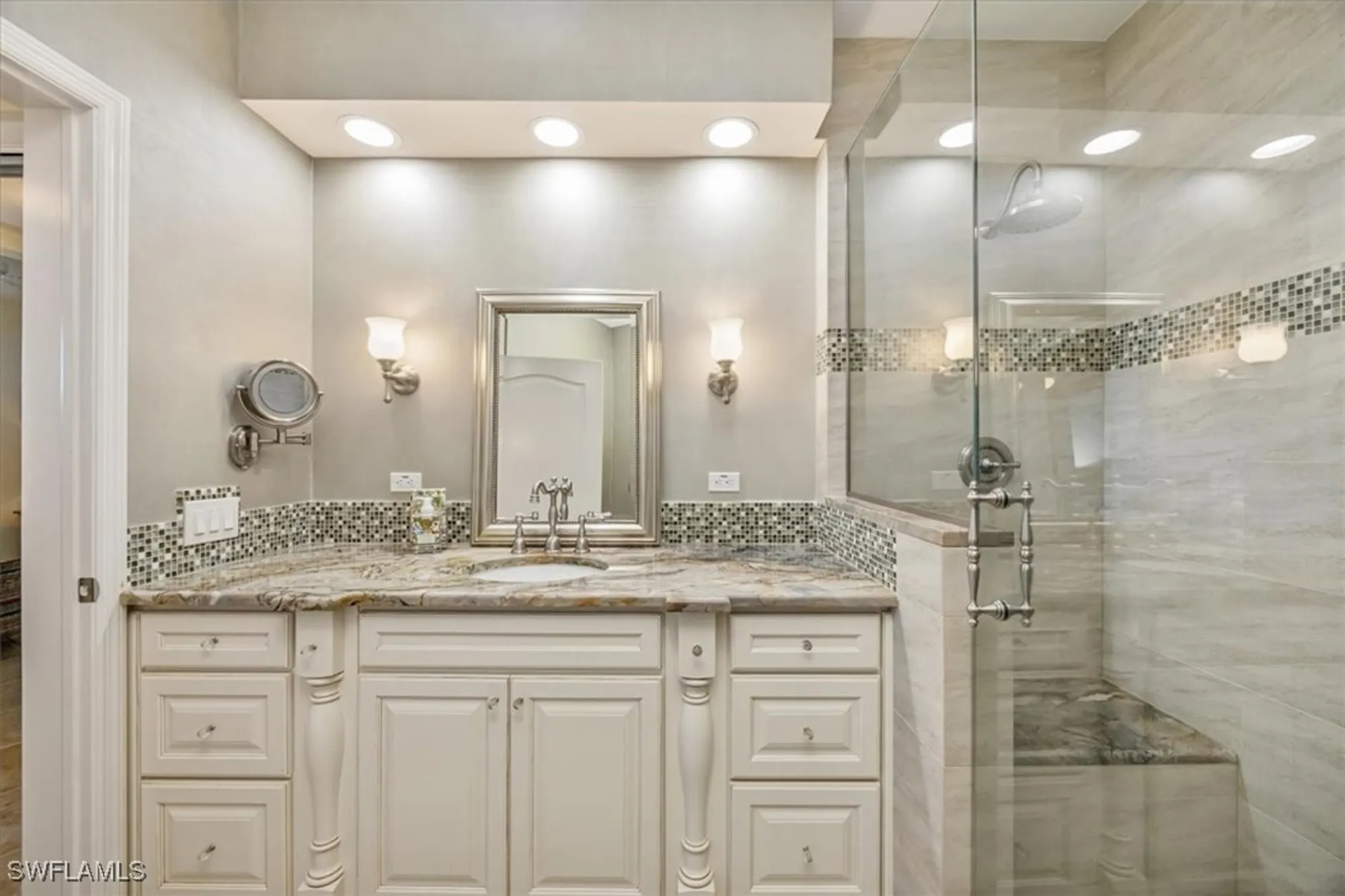 Property Slideshow image 14 of 30 | 8380 excalibur cir h2, Naples, FL, 34108