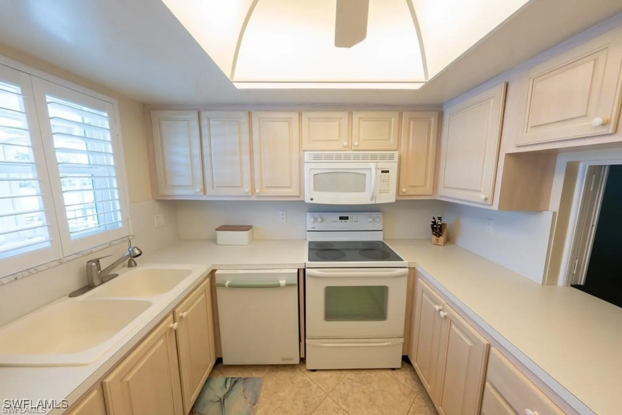 Property Slideshow image 5 of 16 | 325 charlemagne blvd c204, Naples, FL, 34112