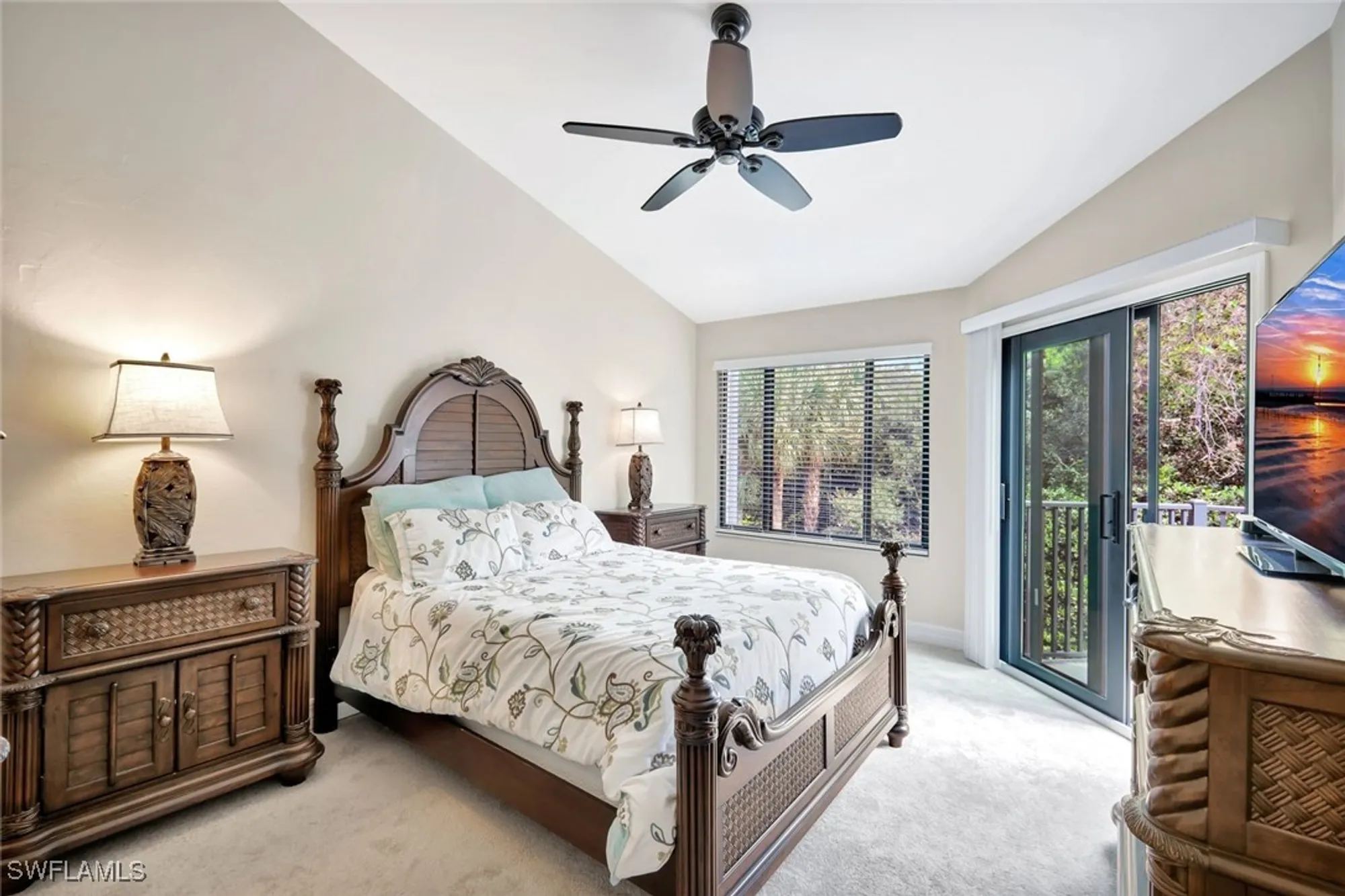 Property Slideshow image 18 of 46 | 27105 oakwood lake dr, Bonita Springs, FL, 34134