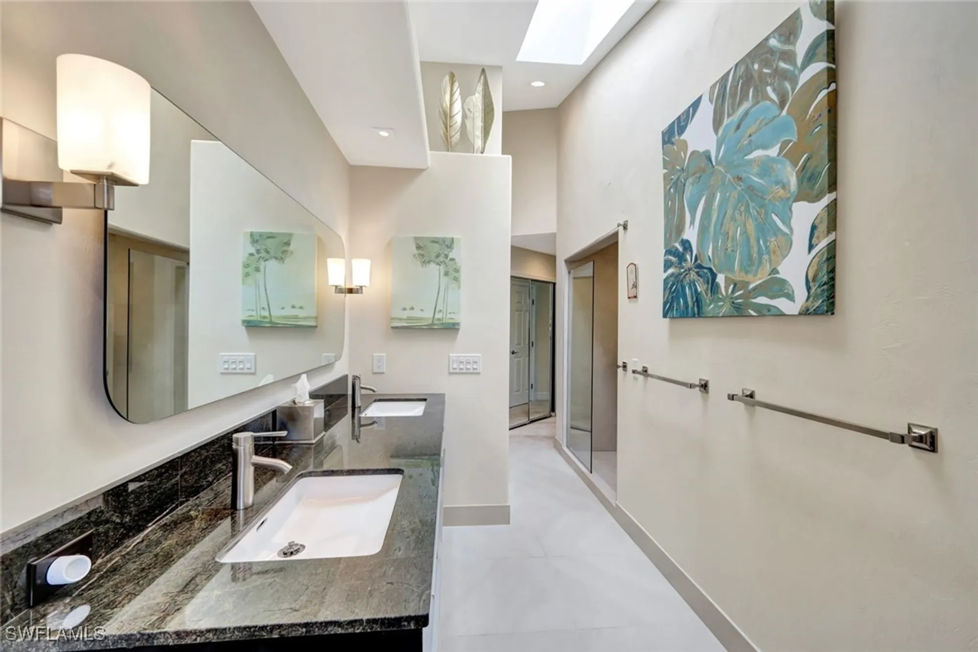 Property Slideshow image 21 of 46 | 27105 oakwood lake dr, Bonita Springs, FL, 34134