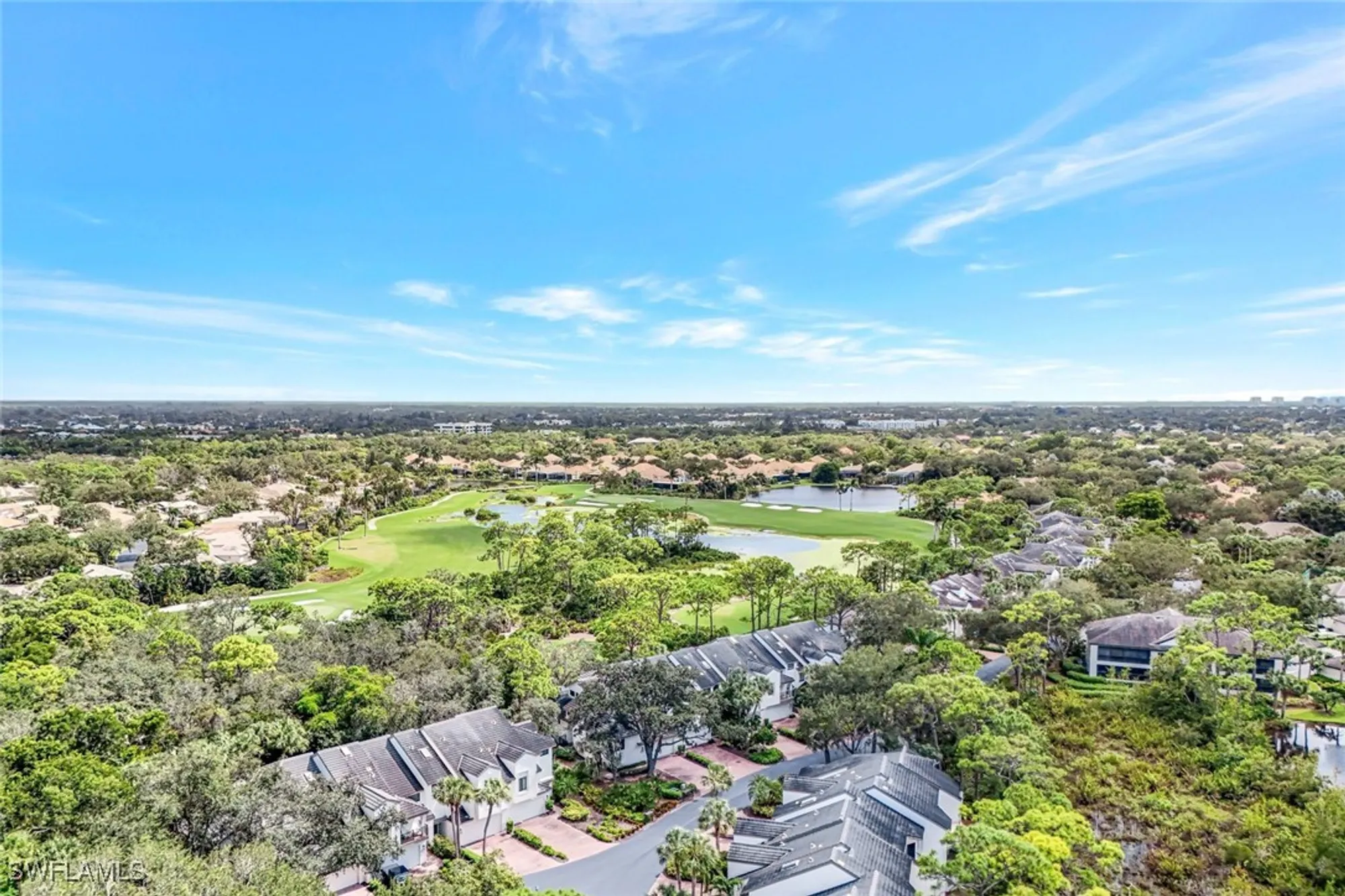 Property Slideshow image 33 of 46 | 27105 oakwood lake dr, Bonita Springs, FL, 34134