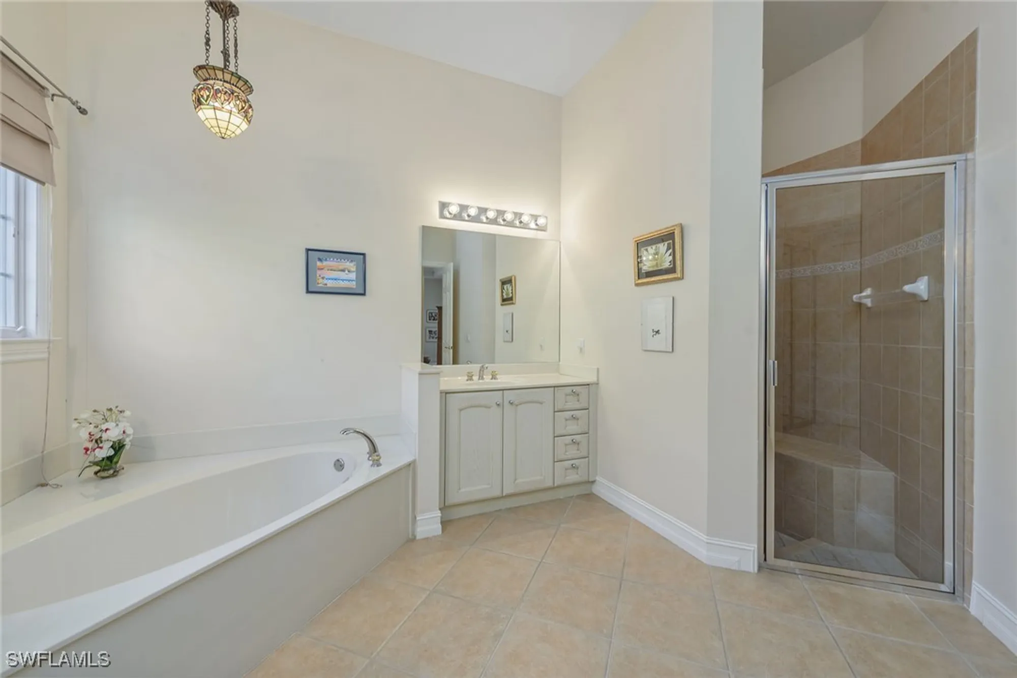 Property Slideshow image 14 of 50 | 8465 mallards way, Naples, FL, 34114
