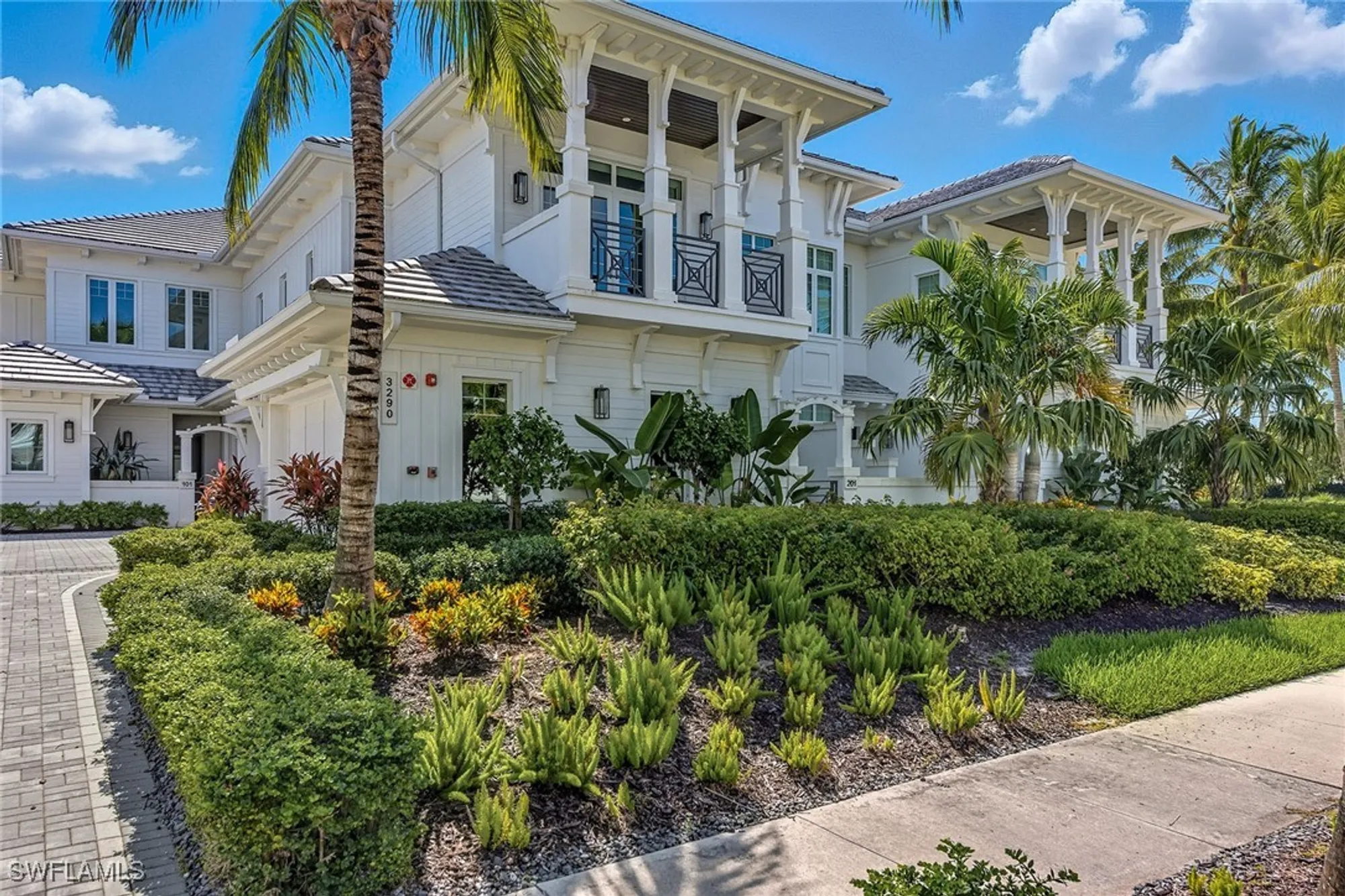 Property Slideshow image 1 of 50 | 3290 dorado ln unit 201, Naples, FL, 34114