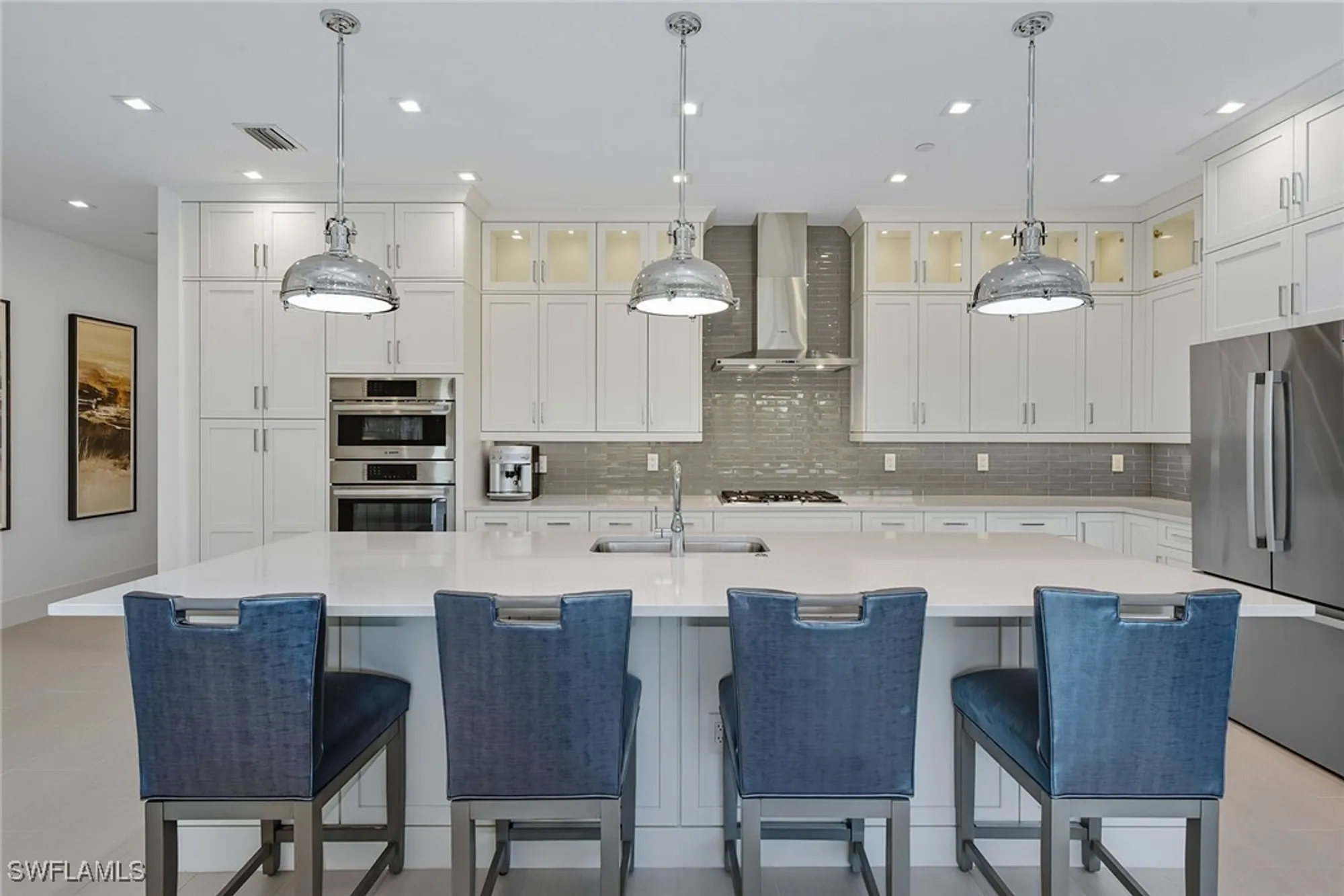 Property Slideshow image 13 of 50 | 3290 dorado ln unit 201, Naples, FL, 34114