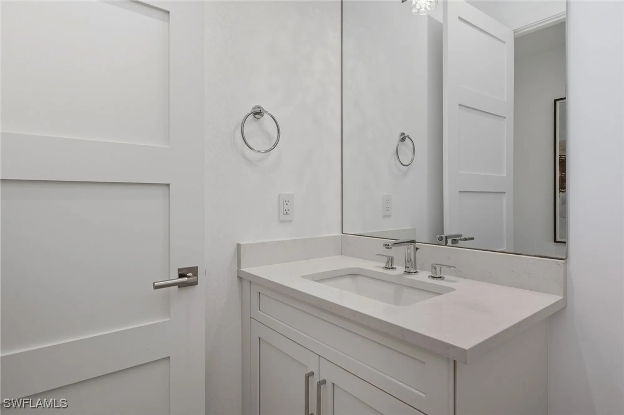 Property Slideshow image 30 of 50 | 3290 dorado ln unit 201, Naples, FL, 34114