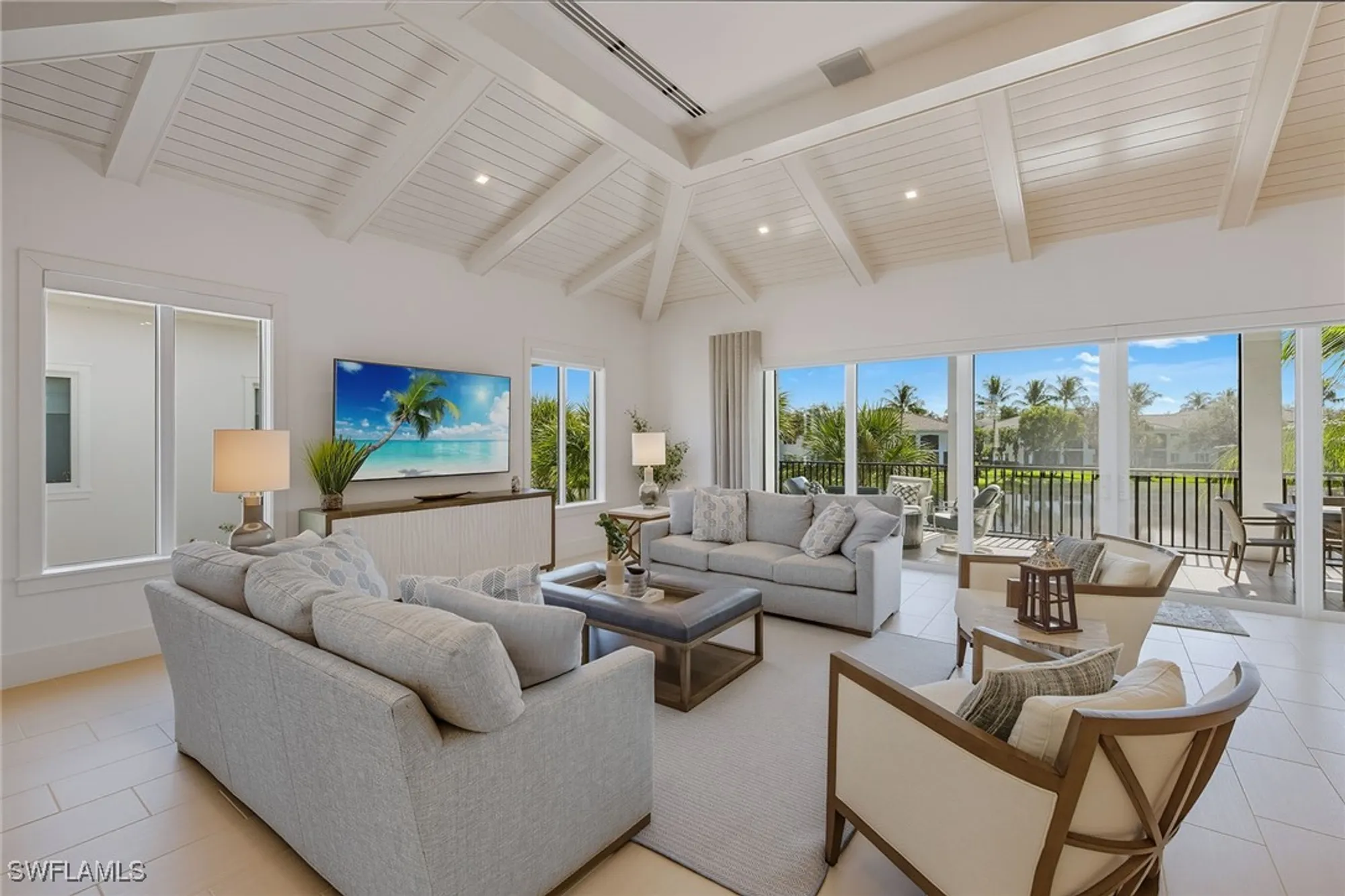 Property Slideshow image 5 of 50 | 3290 dorado ln unit 201, Naples, FL, 34114