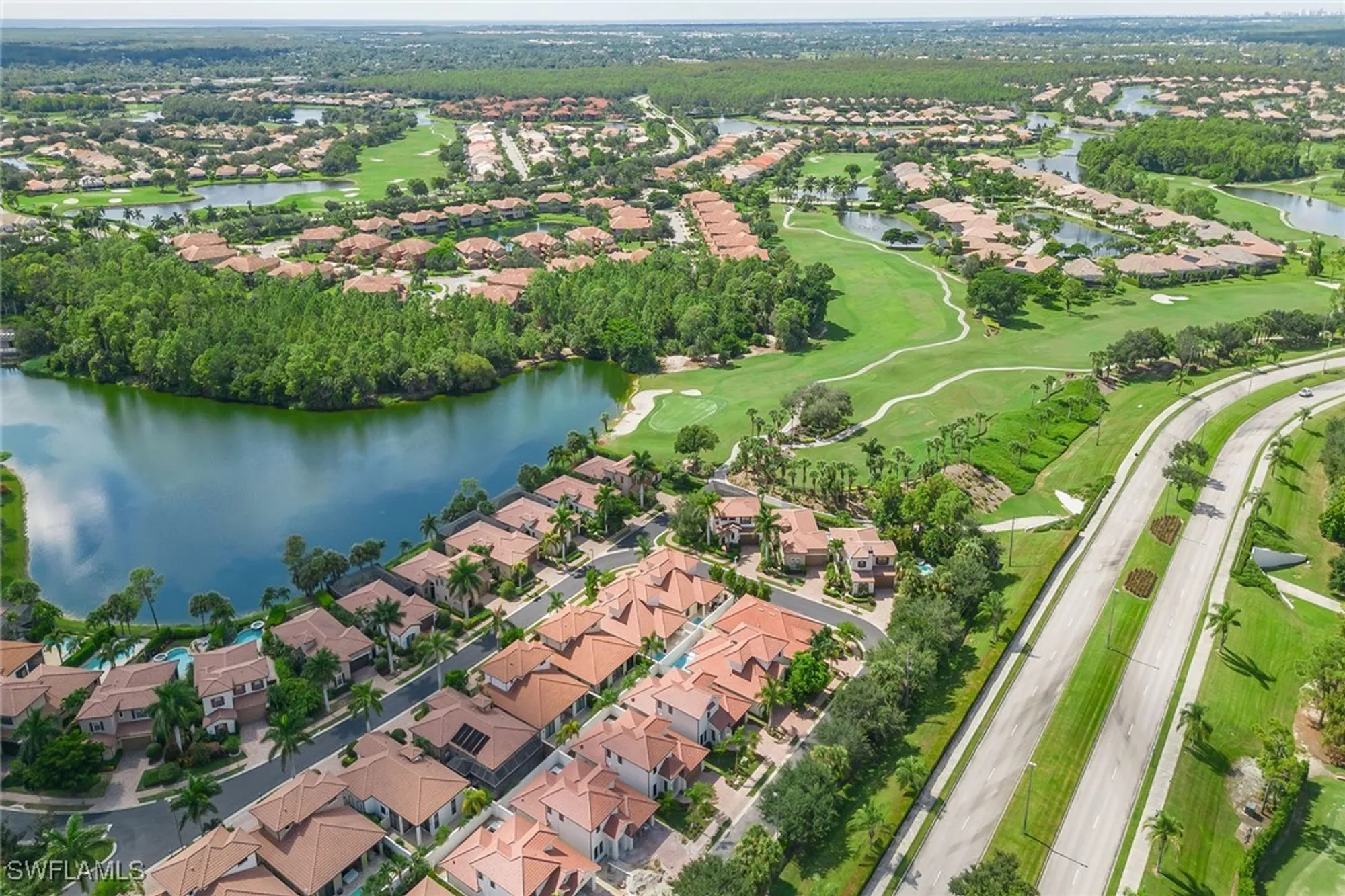 Property Slideshow image 17 of 38 | 7976 cordoba pl, Naples, FL, 34113