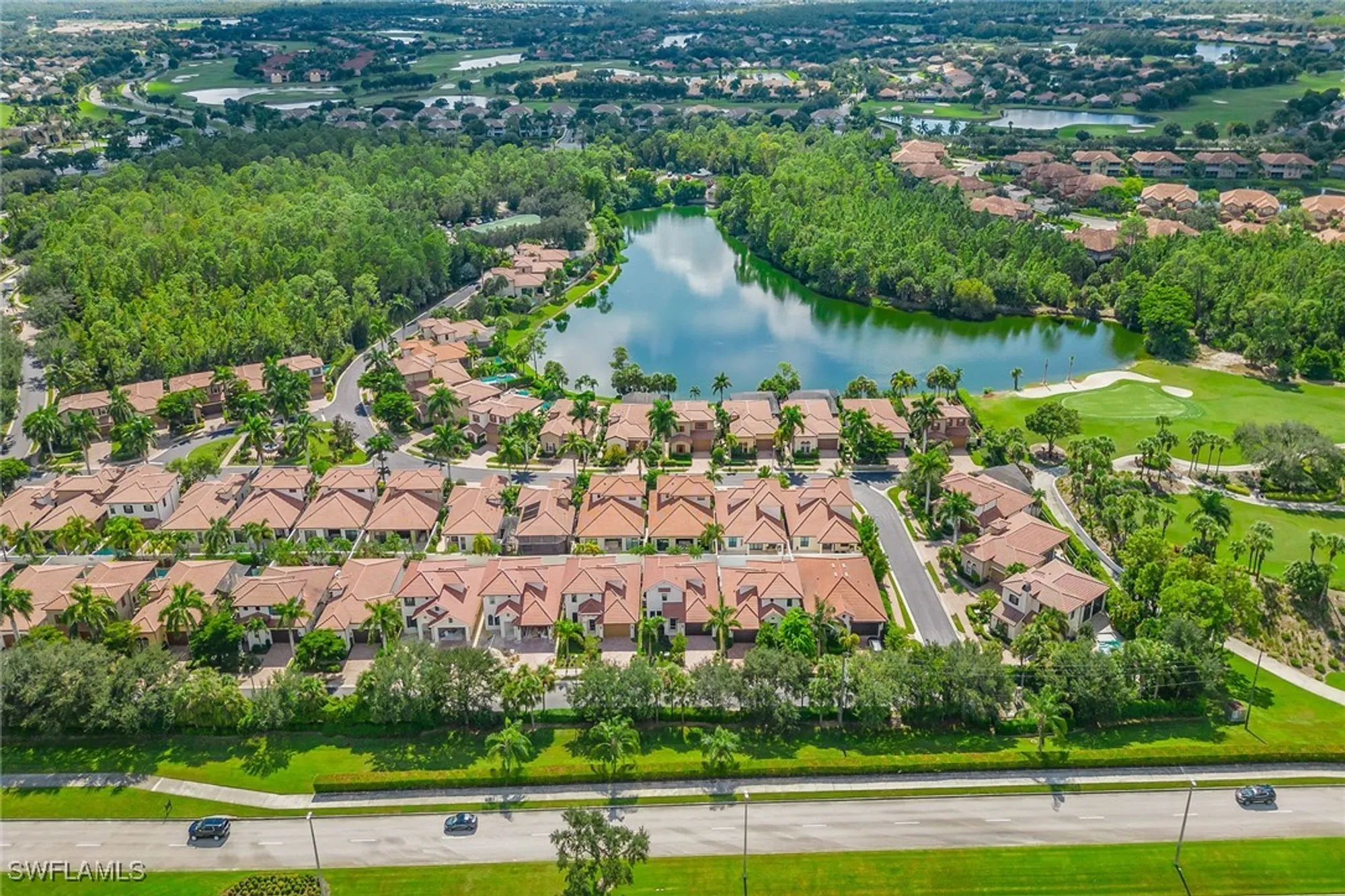 Property Slideshow image 19 of 38 | 7976 cordoba pl, Naples, FL, 34113