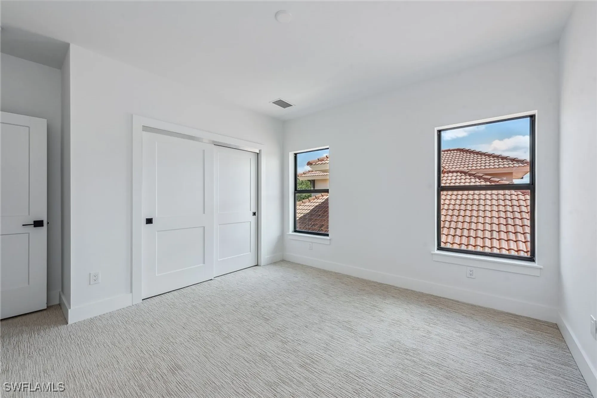 Property Slideshow image 13 of 38 | 7976 cordoba pl, Naples, FL, 34113