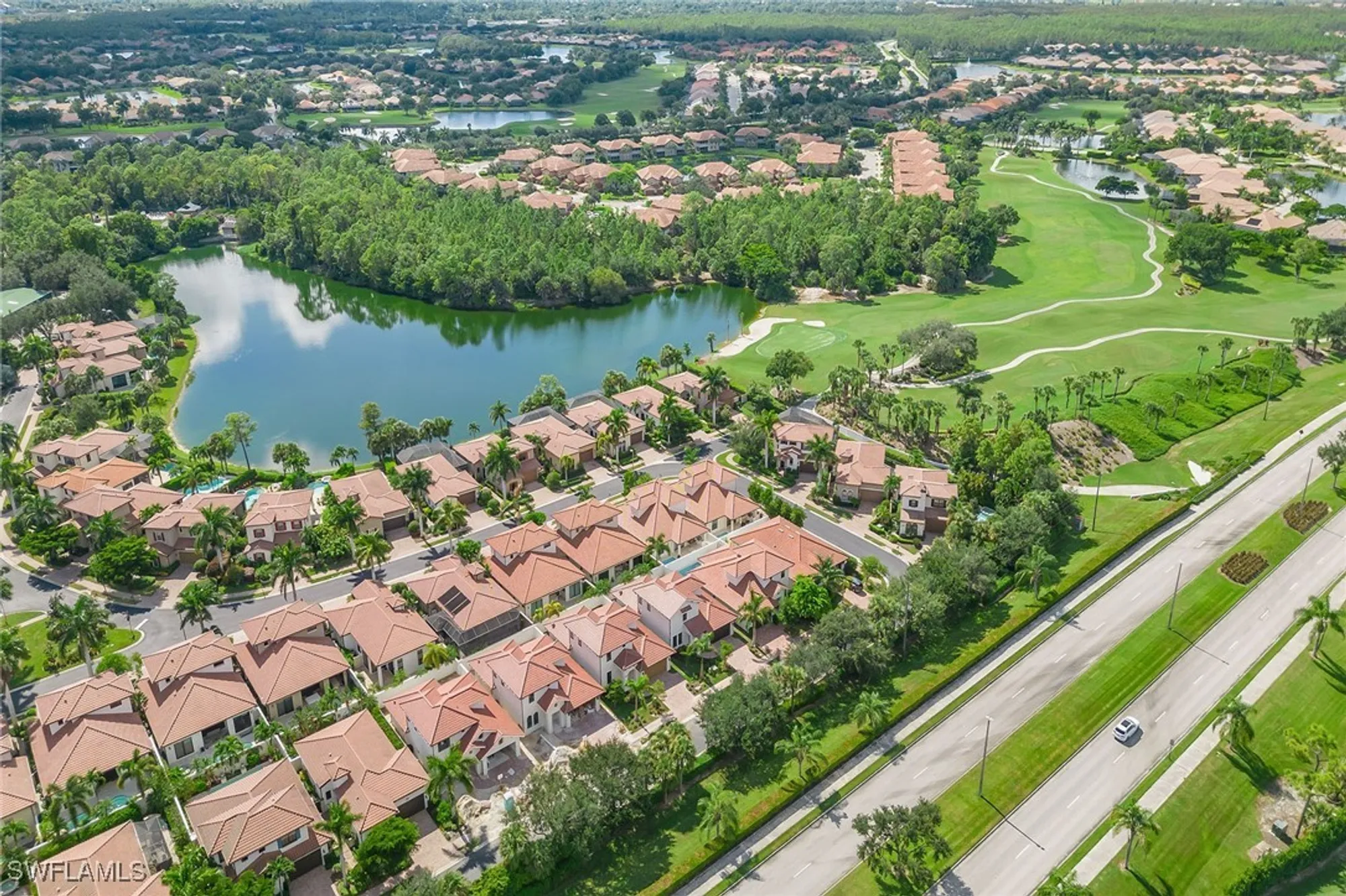 Property Slideshow image 20 of 38 | 7976 cordoba pl, Naples, FL, 34113