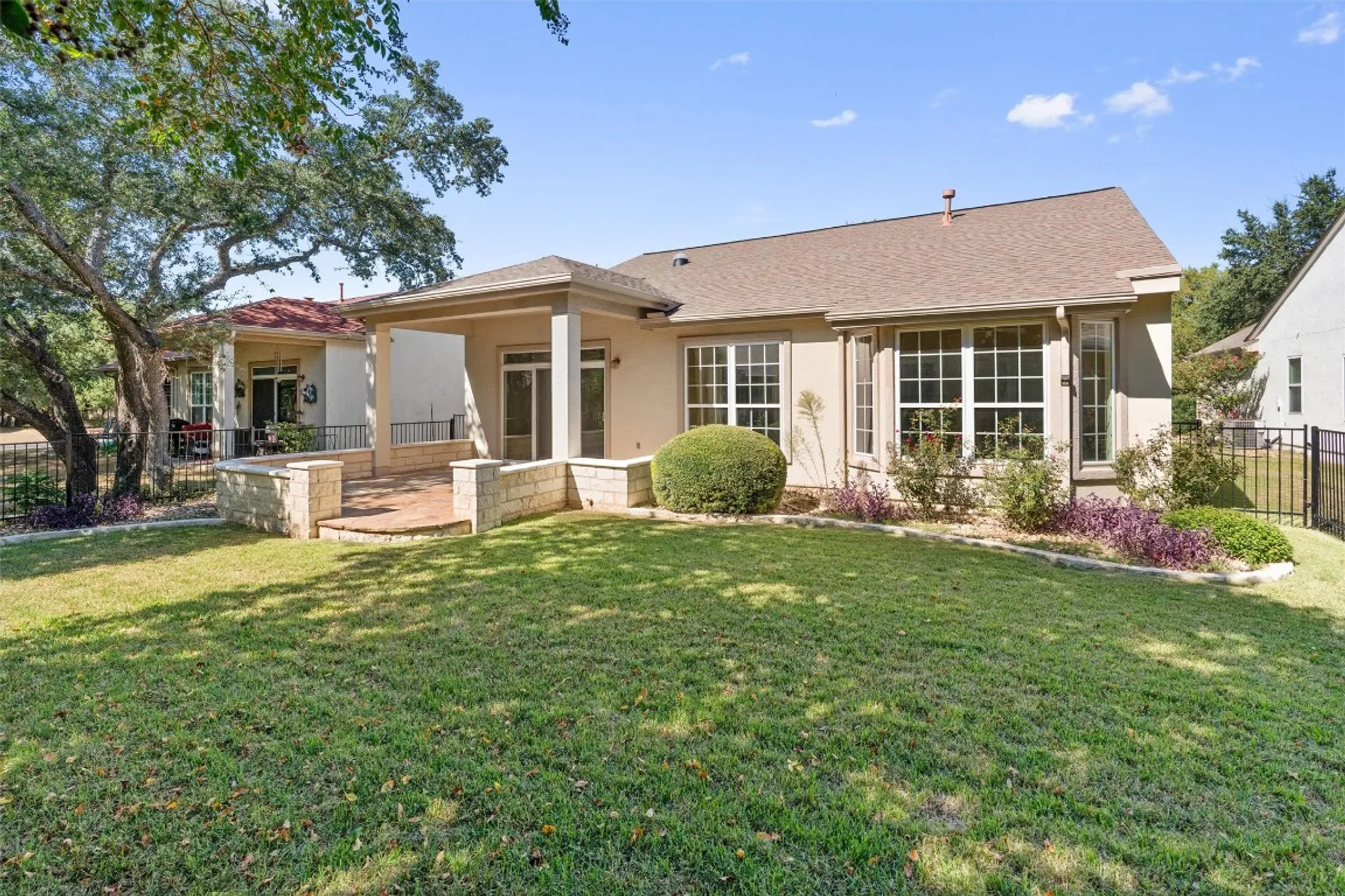 Property Slideshow image 29 of 30 | 102 breckenridge st, Georgetown, TX, 78633