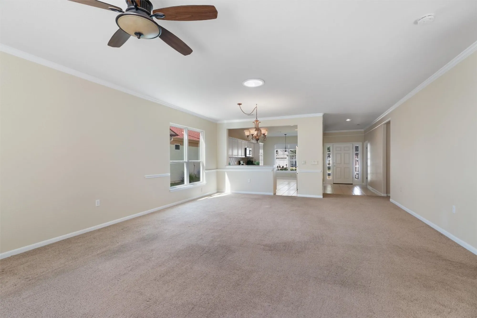 Property Slideshow image 8 of 30 | 102 breckenridge st, Georgetown, TX, 78633