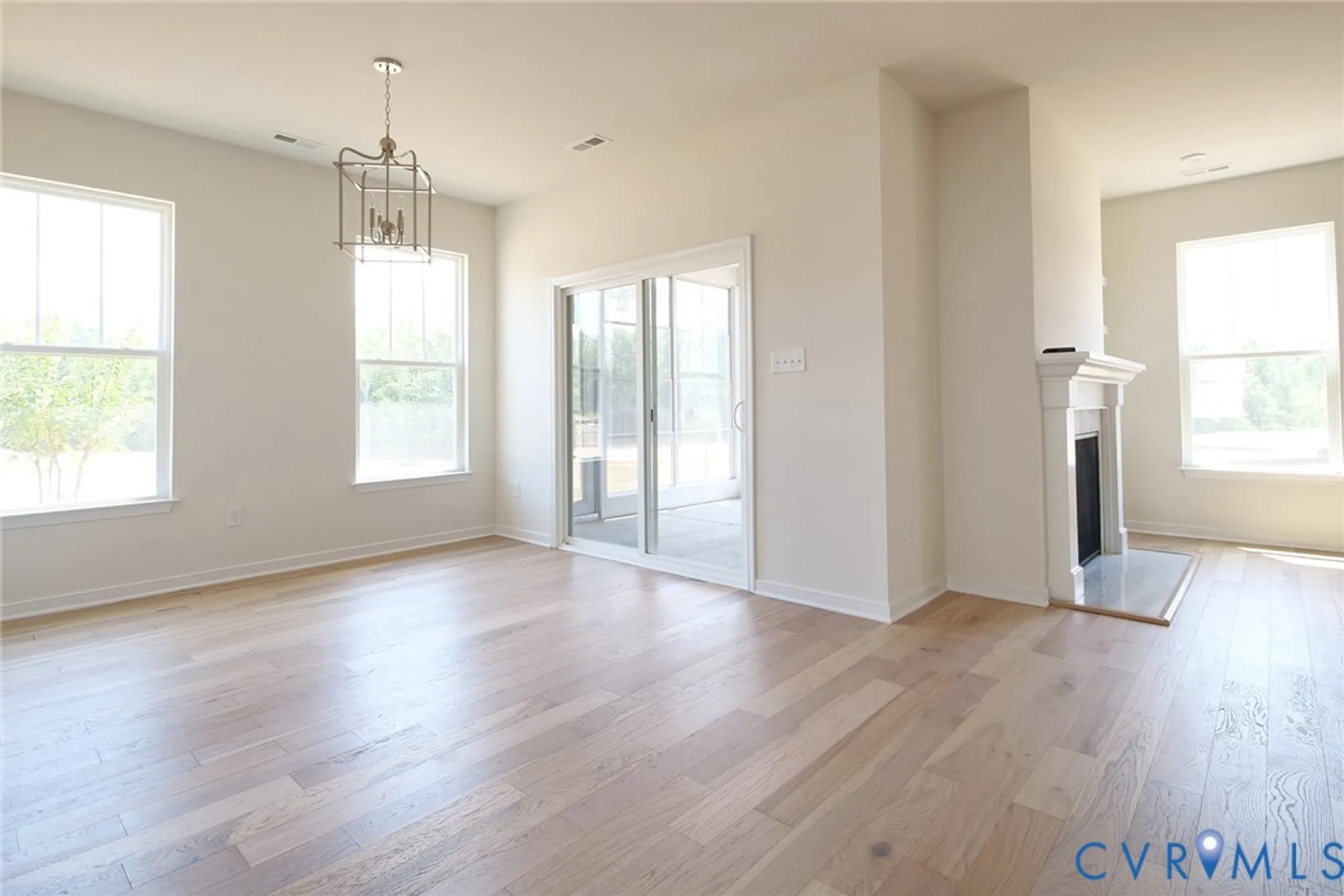 Property Slideshow image 31 of 41 | 16018 canoe pointe loop # 19-4, Moseley, VA, 23120