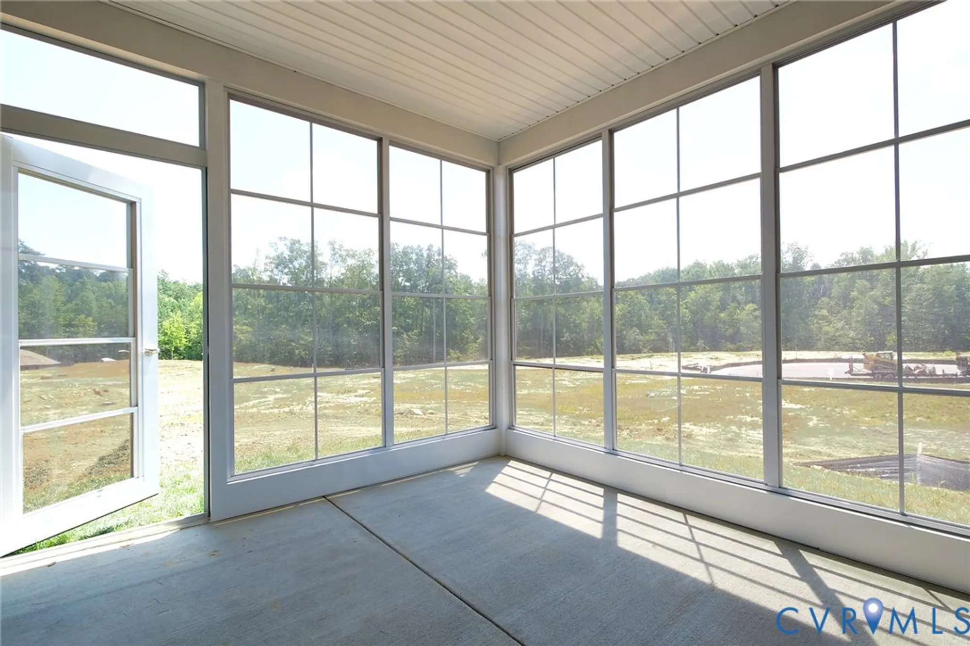 Property Slideshow image 33 of 41 | 16018 canoe pointe loop # 19-4, Moseley, VA, 23120