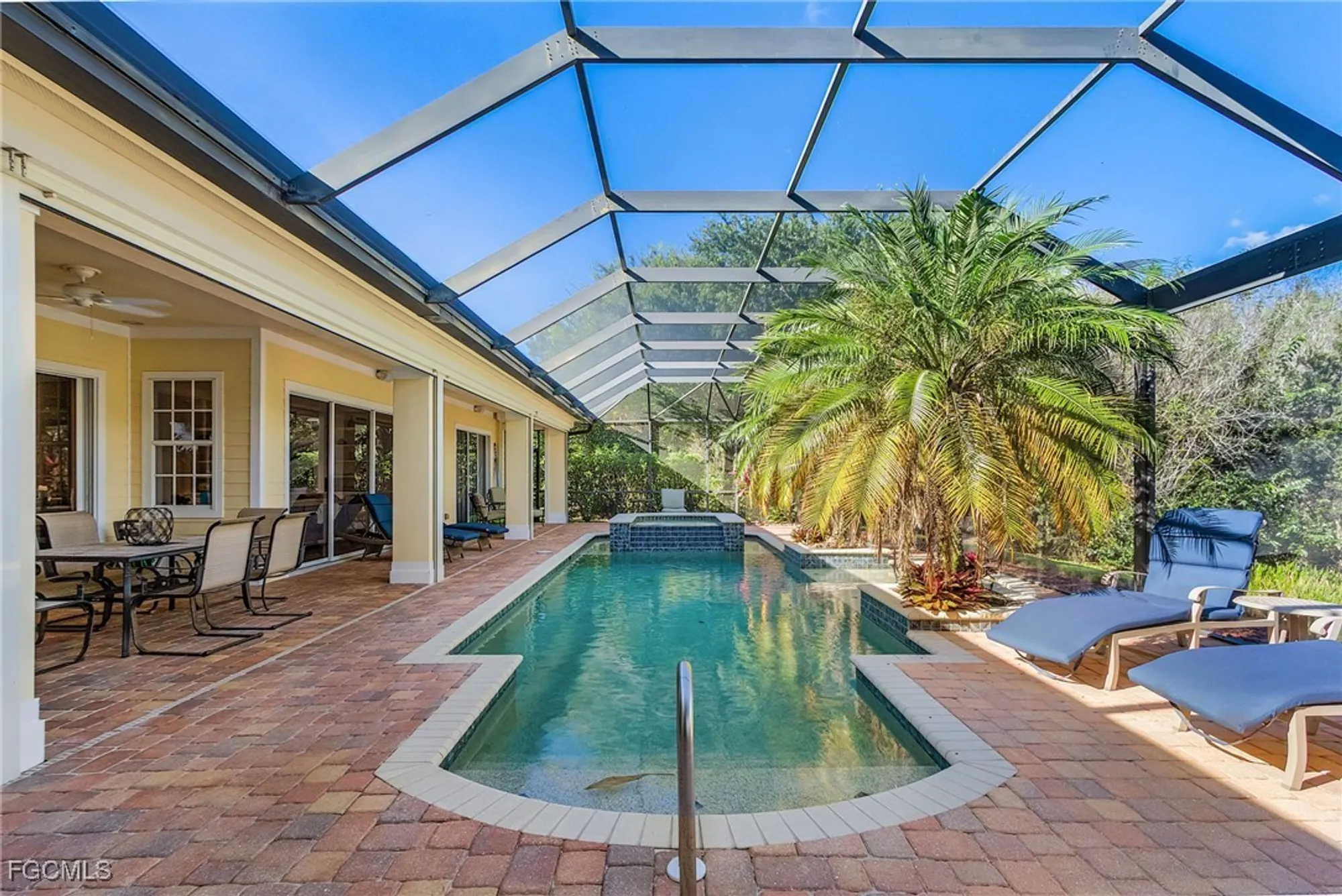 Property Slideshow image 28 of 39 | 3220 cypress marsh dr, Fort Myers, FL, 33905