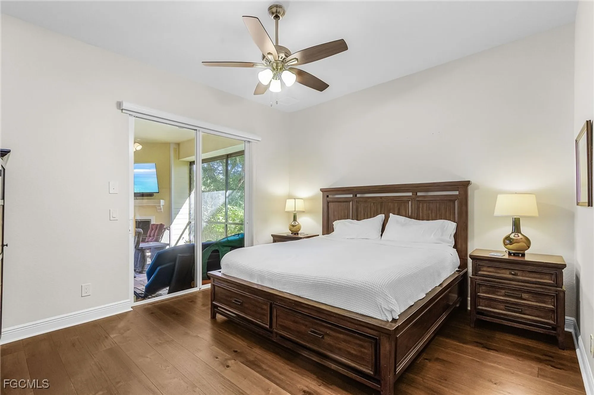 Property Slideshow image 20 of 39 | 3220 cypress marsh dr, Fort Myers, FL, 33905