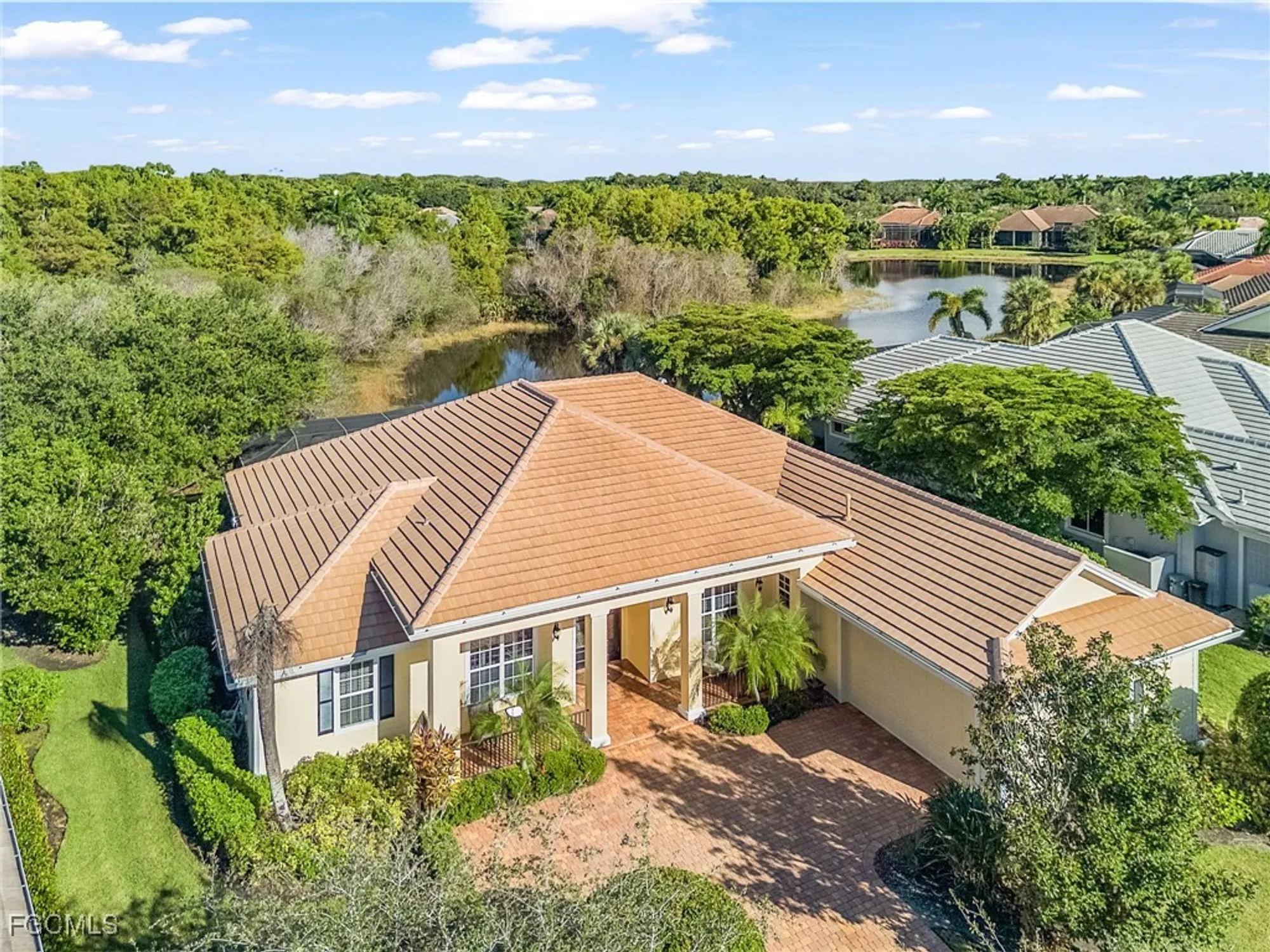 Property Slideshow image 34 of 39 | 3220 cypress marsh dr, Fort Myers, FL, 33905