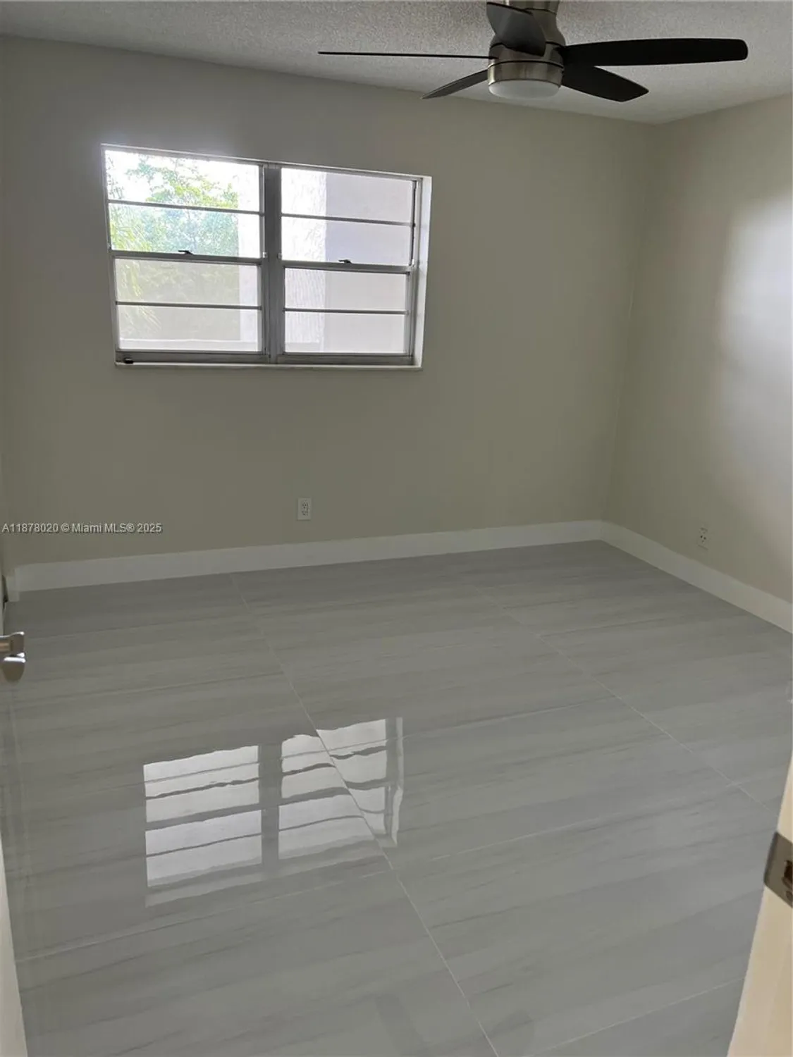 Property Slideshow image 44 of 85 | 5900 nw 44th st 405, Lauderhill, FL, 33319