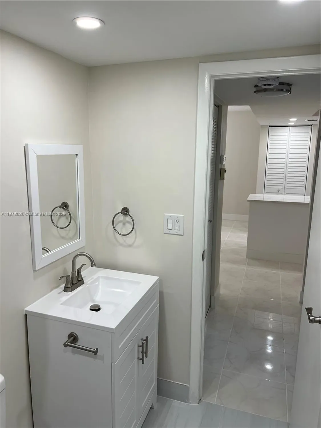 Property Slideshow image 49 of 85 | 5900 nw 44th st 405, Lauderhill, FL, 33319