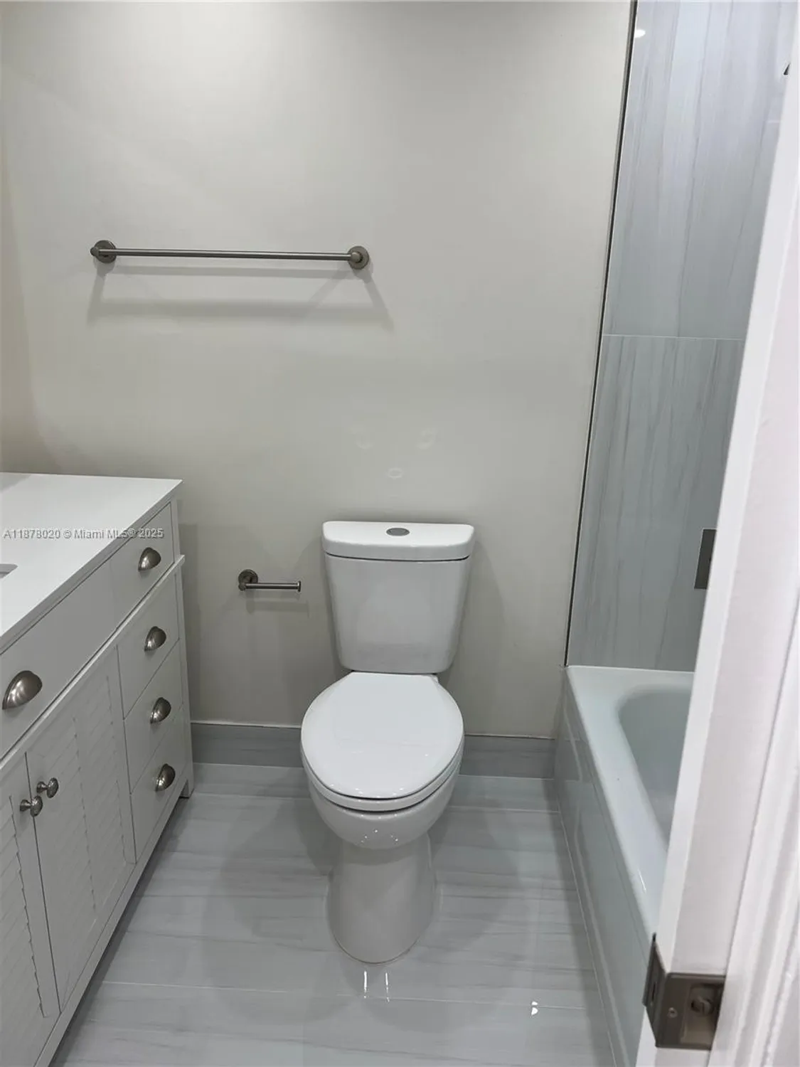 Property Slideshow image 66 of 85 | 5900 nw 44th st 405, Lauderhill, FL, 33319