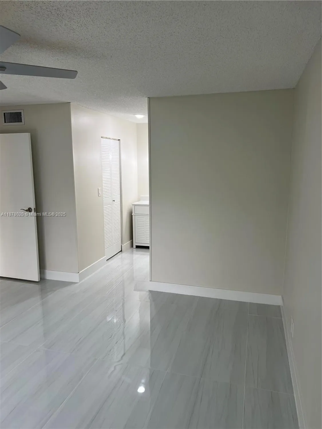 Property Slideshow image 62 of 85 | 5900 nw 44th st 405, Lauderhill, FL, 33319