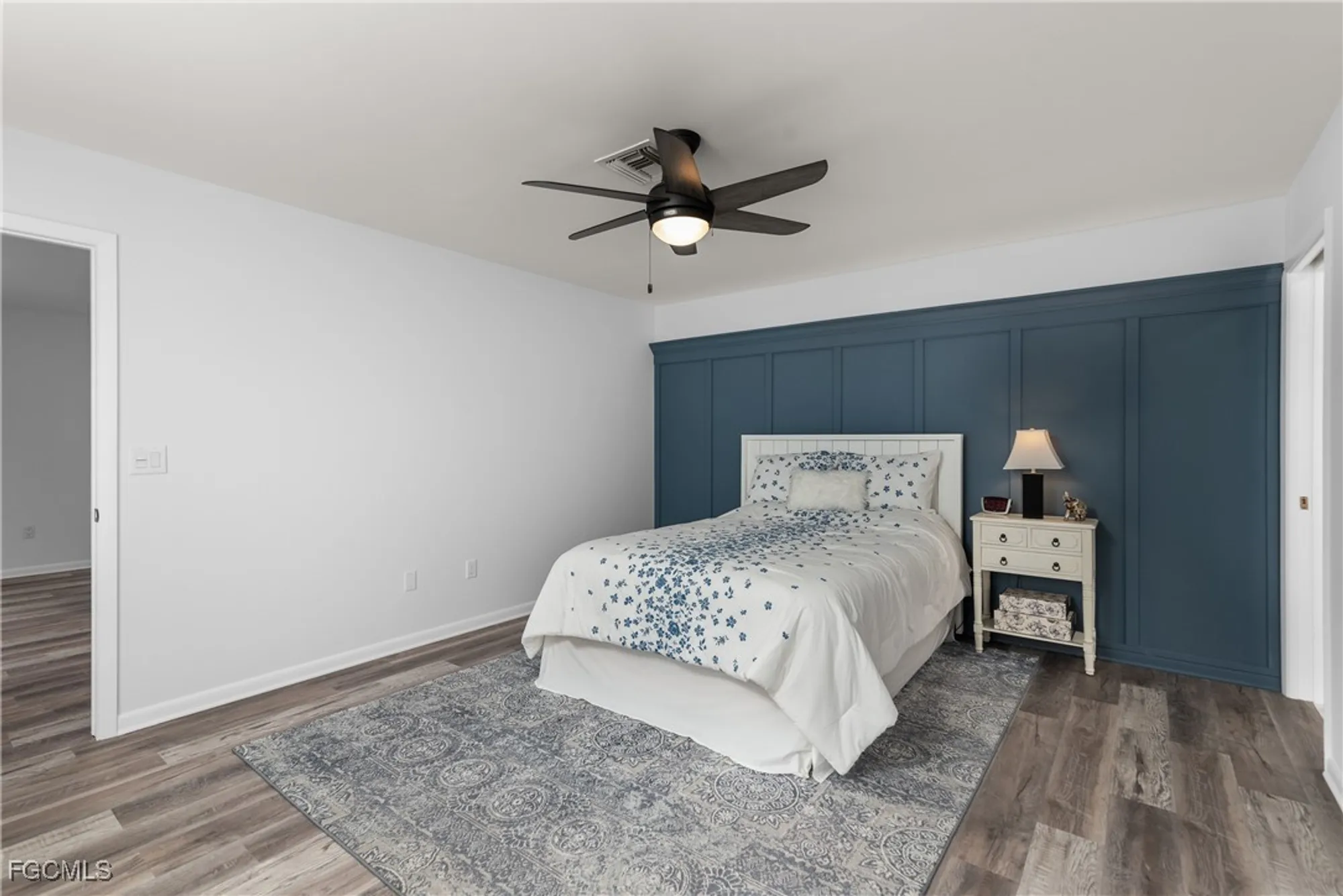 Property Slideshow image 11 of 19 | 7084 e brandywine cir, Fort Myers, FL, 33919