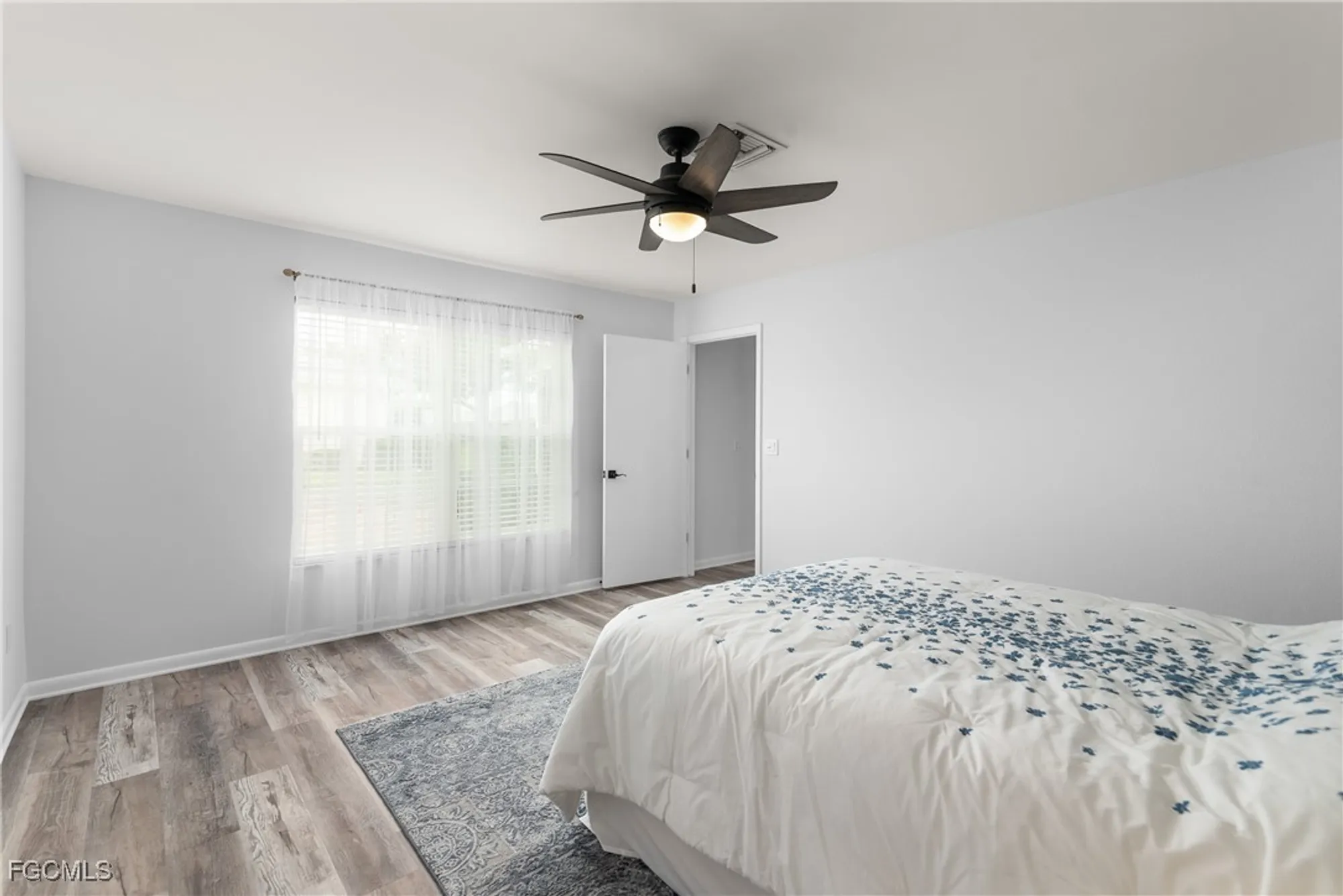 Property Slideshow image 12 of 19 | 7084 e brandywine cir, Fort Myers, FL, 33919