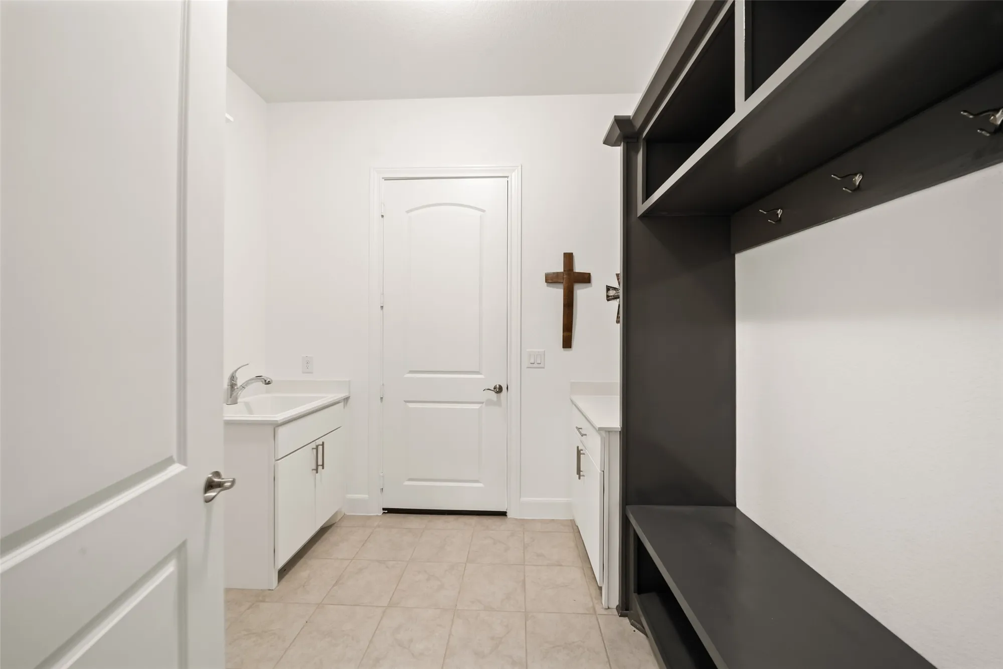 Property Slideshow image 18 of 36 | 413 new forest ln, Spring, TX, 77382