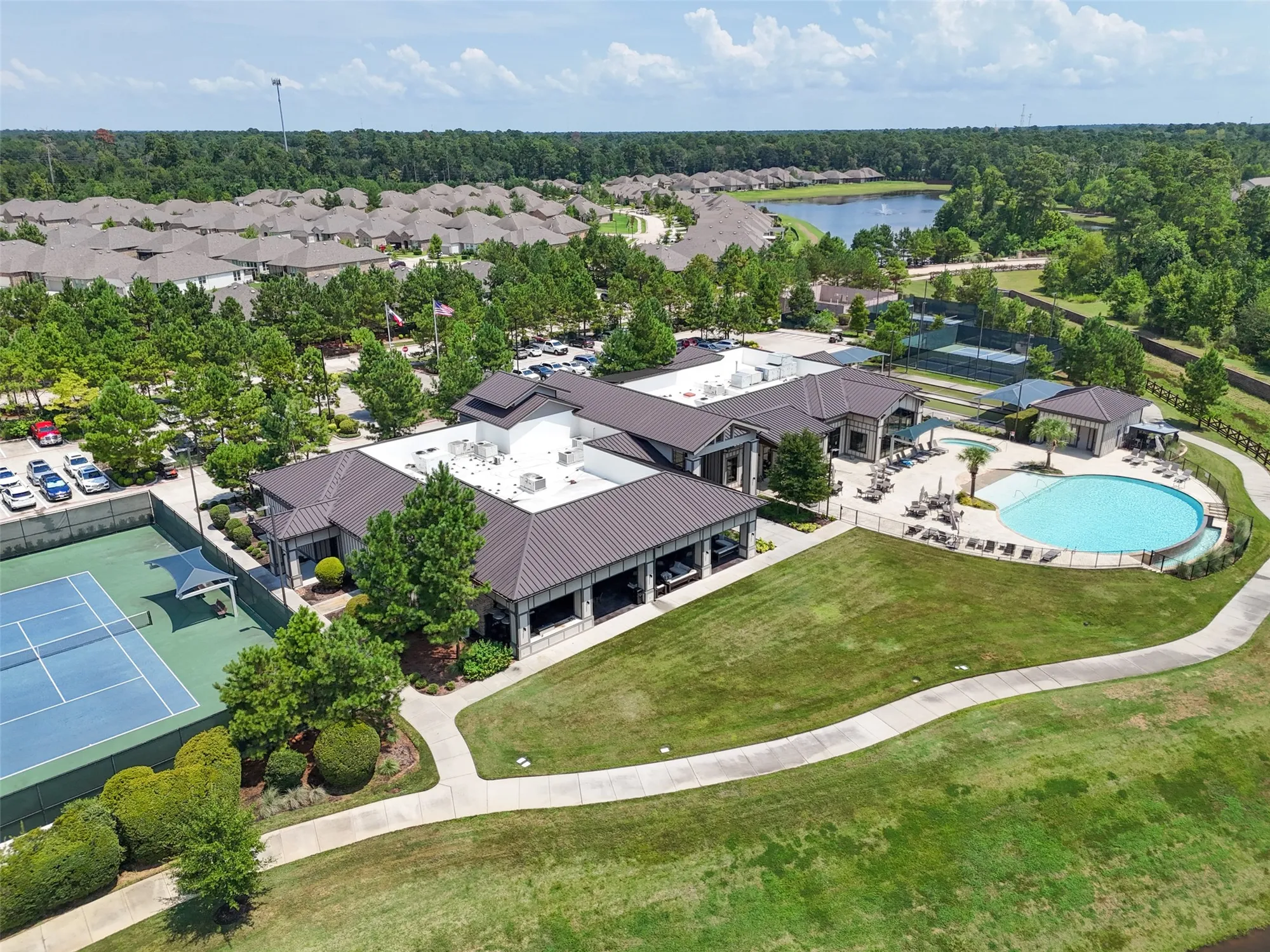 Property Slideshow image 33 of 36 | 413 new forest ln, Spring, TX, 77382